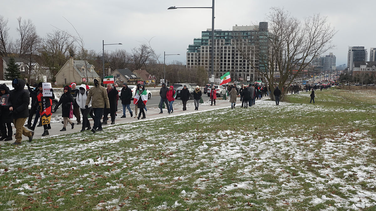 گزارش-کانادا-تظاهرات-چند-ده-هزار-نفری-ایرانیان-در-ریچموندهیل-سرما-برف-شکست-داد-جمعیت