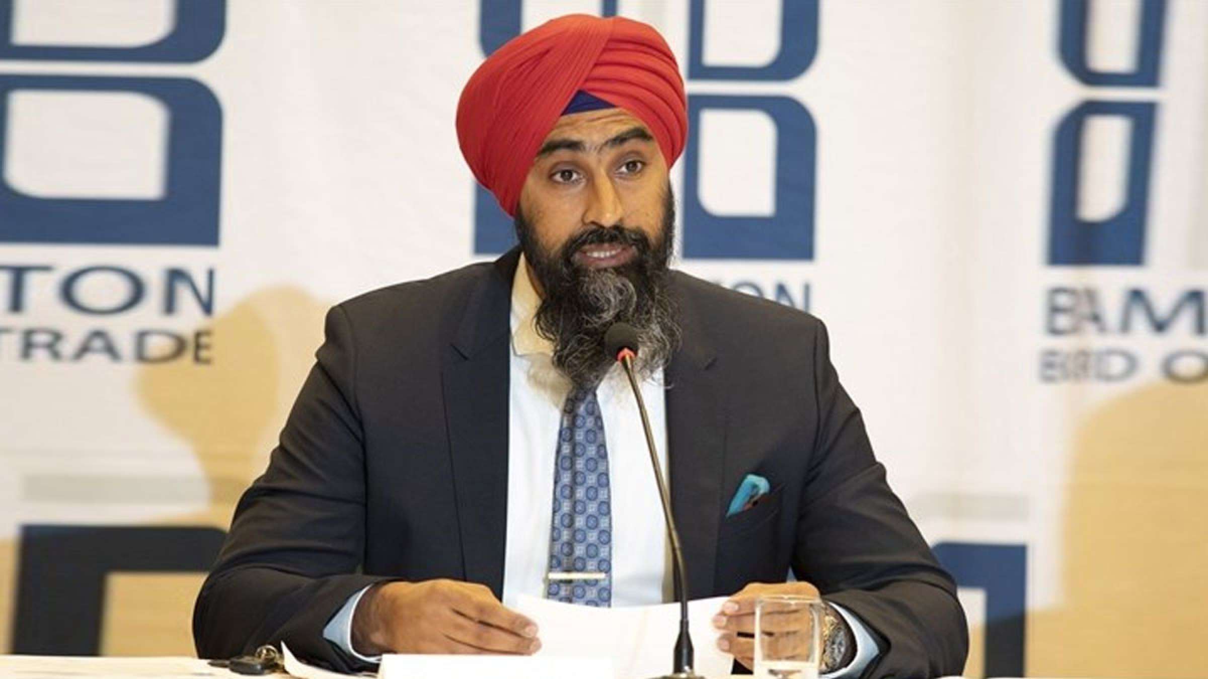 اخبار-تورنتو-تقاضای-اشد-مجازات-برای-حمله-جنسی-نماینده-شورای-شهر-برمتون-به-یک-زن-در-استانبول اخبار-تورنتو-تقاضای-اشد-مجازات-برای-حمله-جنسی-نماینده-شورای-شهر-برمتون-به-یک-زن-در-استانبول