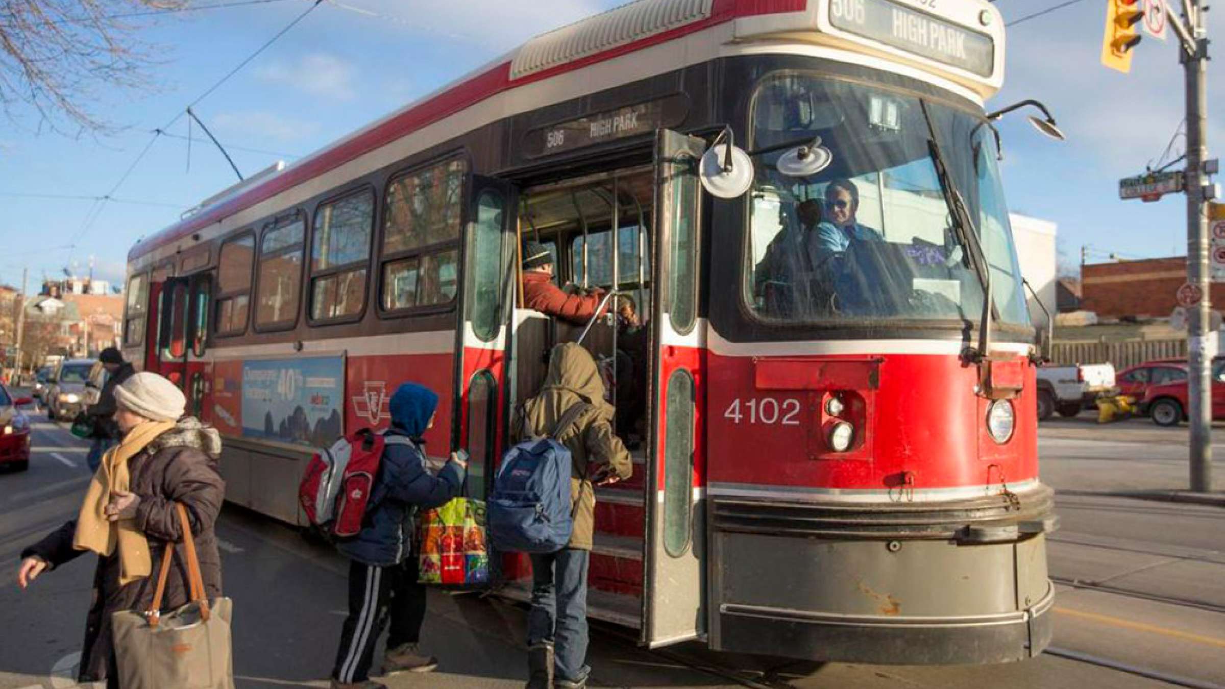 اخبار-تورنتو-تورنتو-مالیات-خانه‌ها-را-بالا-می‌برد