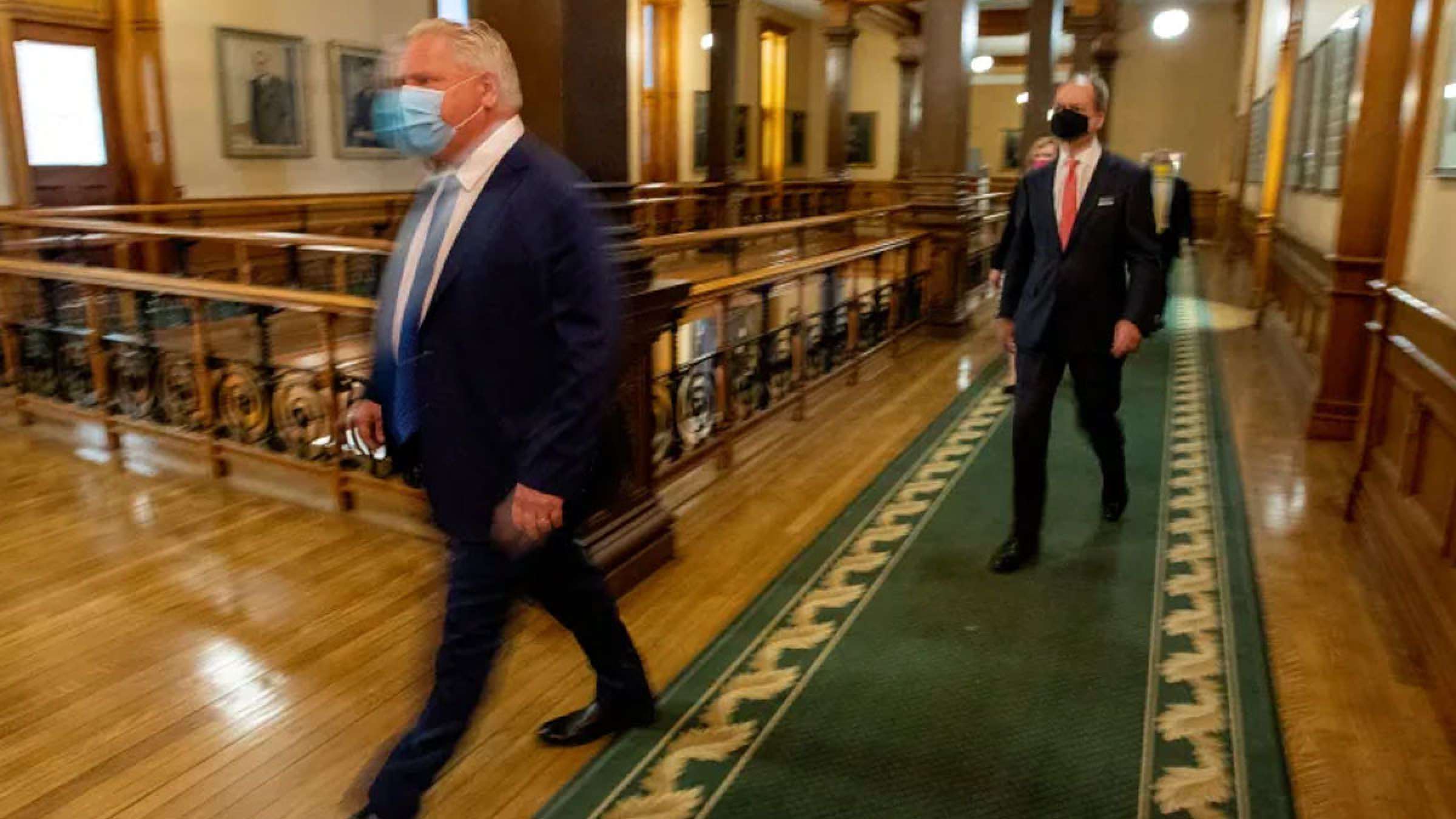 اخبار-تورنتو-وضعیت-وحشت-در-انتاریو-۱۸۰۰۰-کرونایی-روزانه-تا-آخر-مه-قانون-منع-آمد-و-شد اخبار-تورنتو-وضعیت-وحشت-در-انتاریو-۱۸۰۰۰-کرونایی-روزانه-تا-آخر-مه-قانون-منع-آمد-و-شد