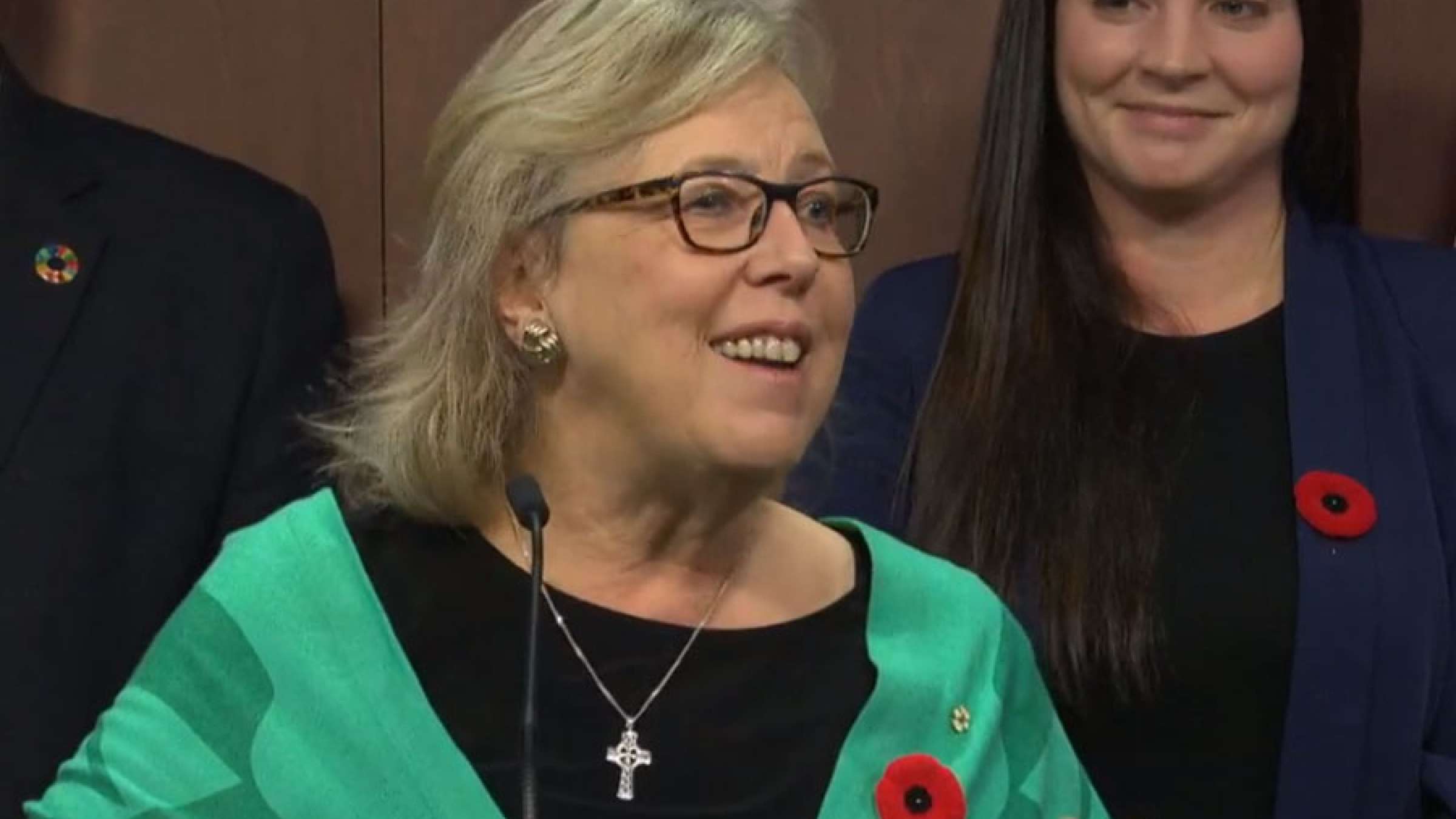 اخبار-کانادا-الیزابت-می-از-رهبریت-حزب-سبز-کناره‌گیری-کرد