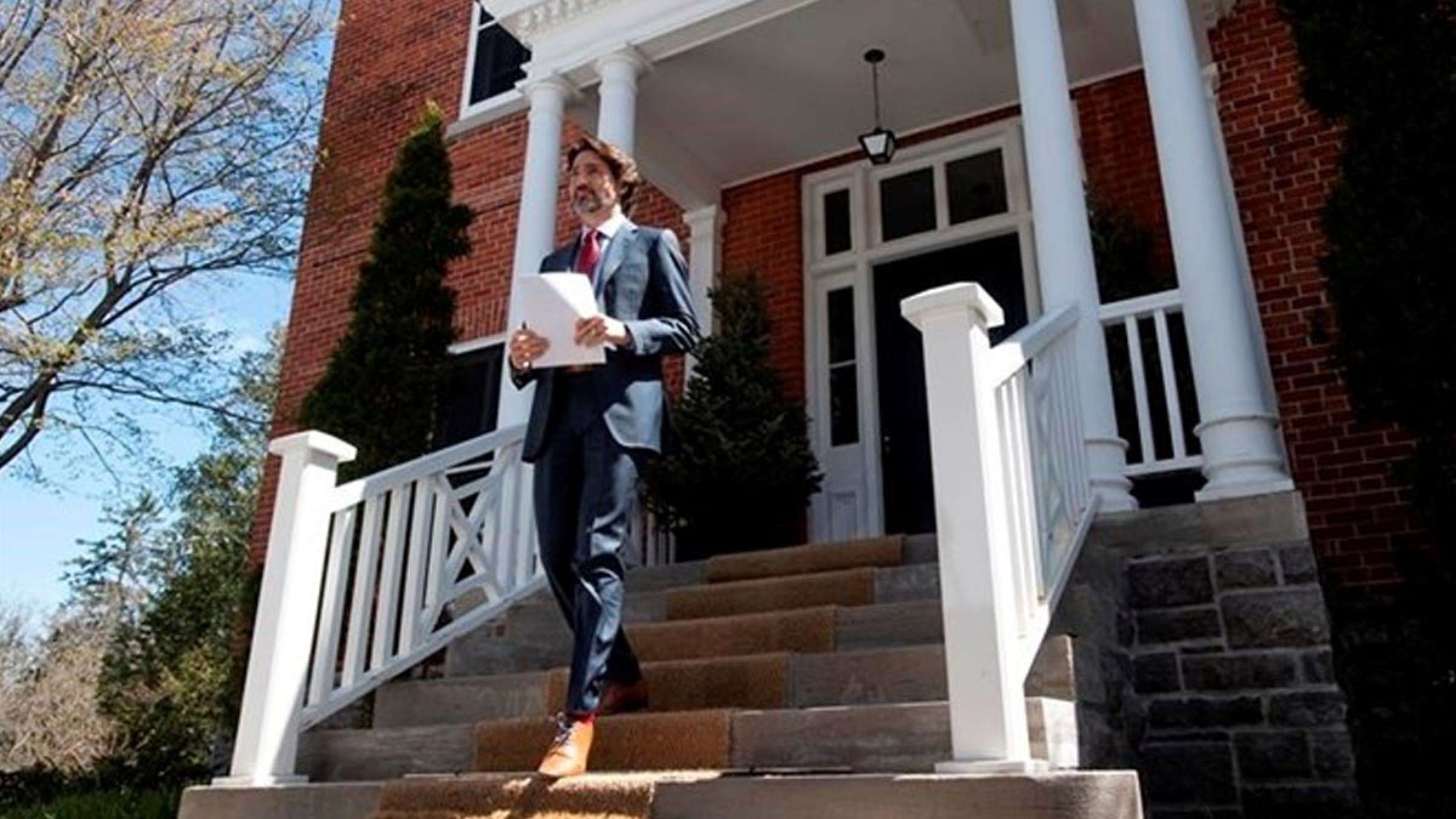 اخبار-کانادا-ترودو-یارانه-های-دستمزدها-را-۲-ماه-دیگر-تمدید-کرد-استان-ها-در-آستانه-بازگشایی