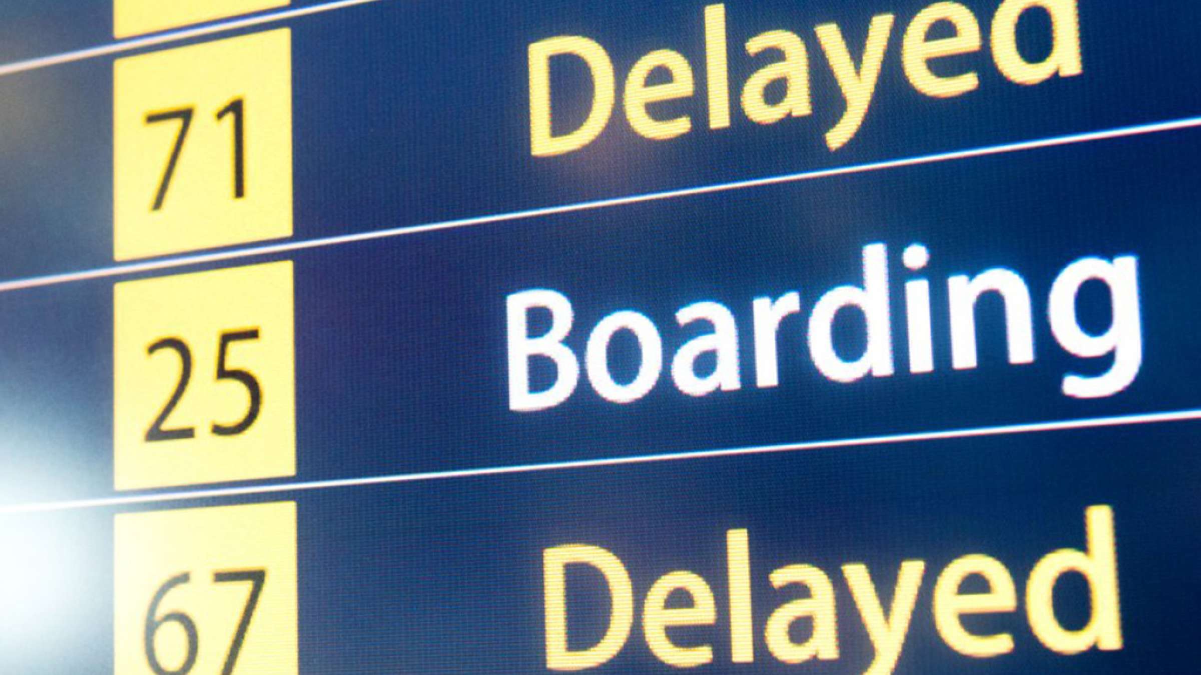 اخبار-کانادا-خطوط-هوایی-کانادا-جزو-بدترین‌ها-در-تاخیر-شدند