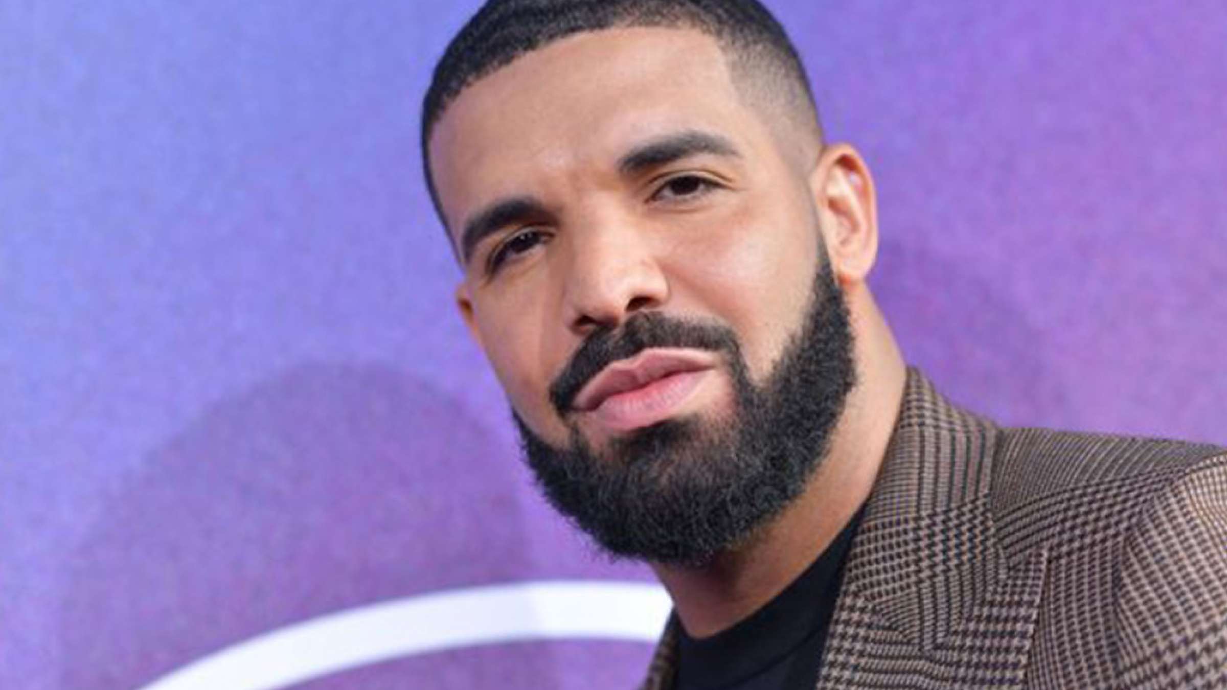 اخبار-کانادا-دررک-سهامدار-ماری‌جوانا-شد