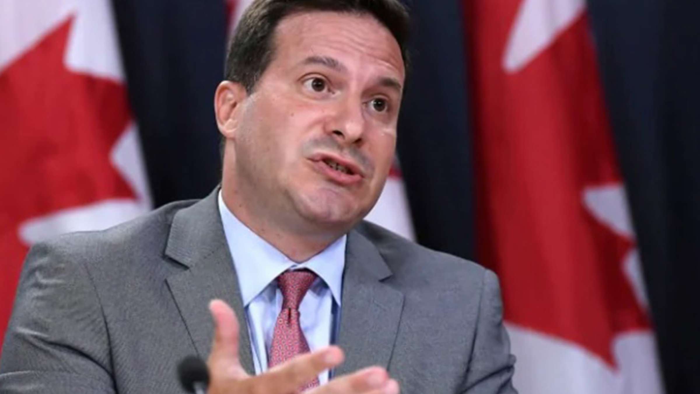 اخبار-کانادا-راهکارهای-مهاجرتی‌اش-را-جهانی-می‌کند