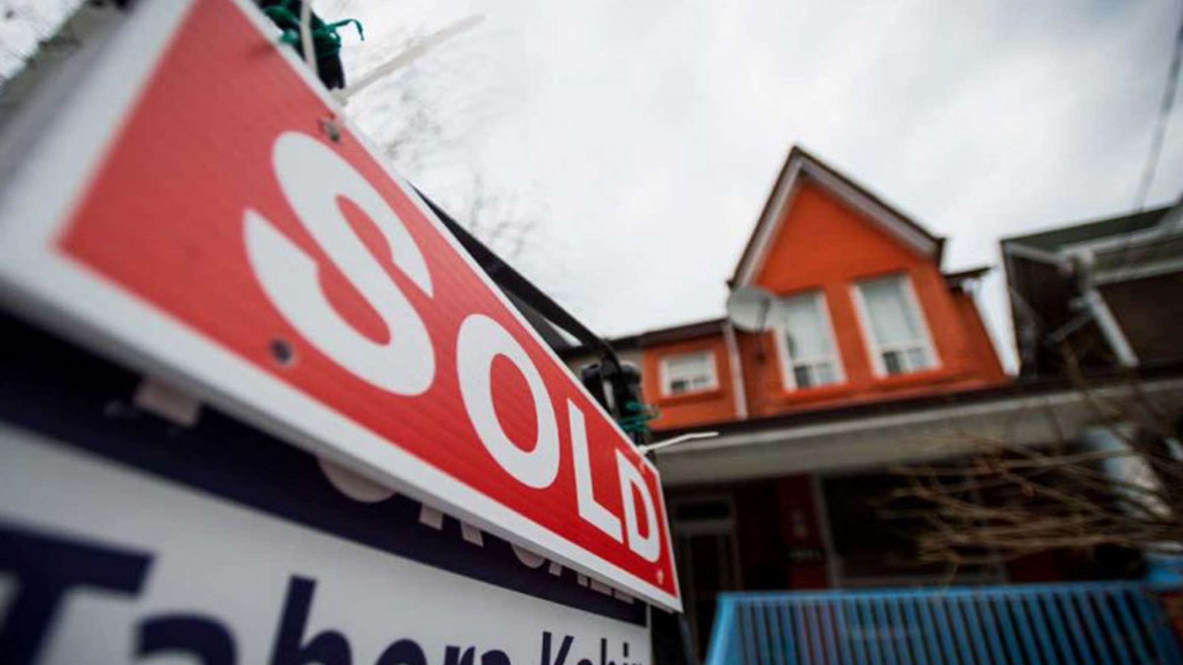 اخبار-کانادا-شاید-بتوانید-‌تا-6-ماه-وام-مسکن-خود-را-ندهید