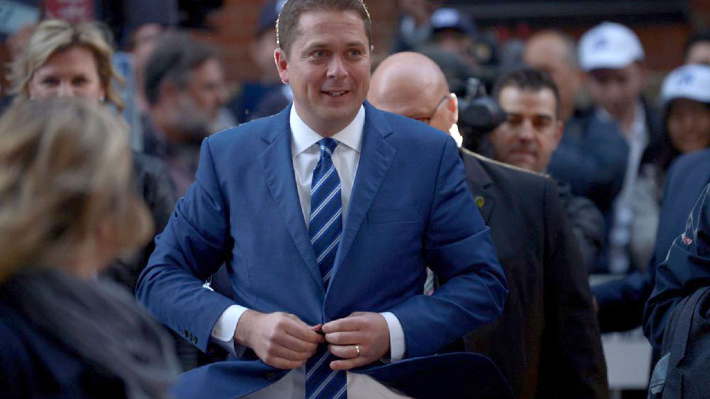 اخبار-کانادا-شییر-کانادایی-بطور-پنهانی-شهروند-آمریکا-هم-هست