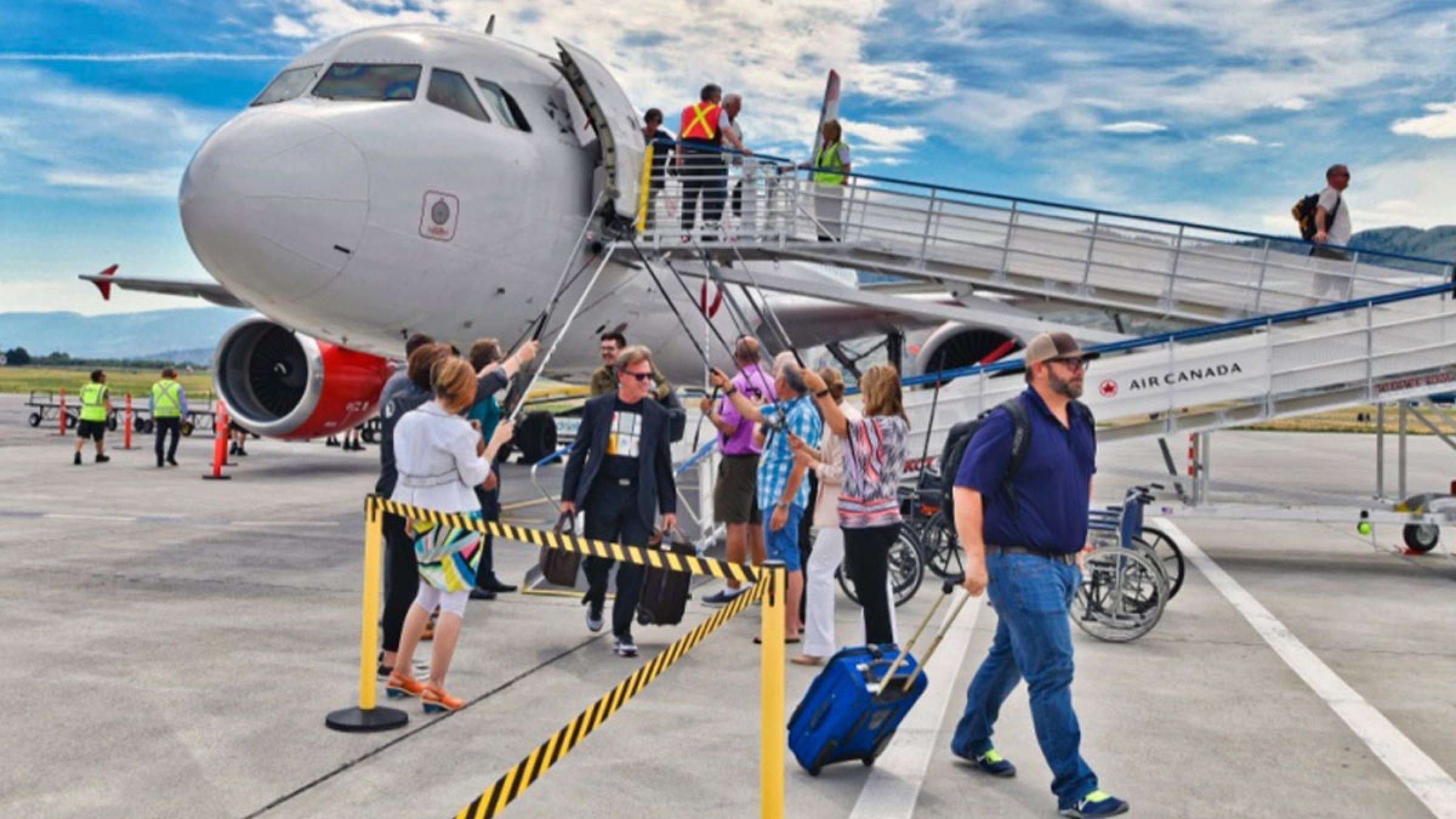 اخبار-کانادا-قرنطینه-اجباری-مسافران-در-هتل-به-خرج-خودشان-لغو-پروازهای-شرکت-های-هواپیمایی