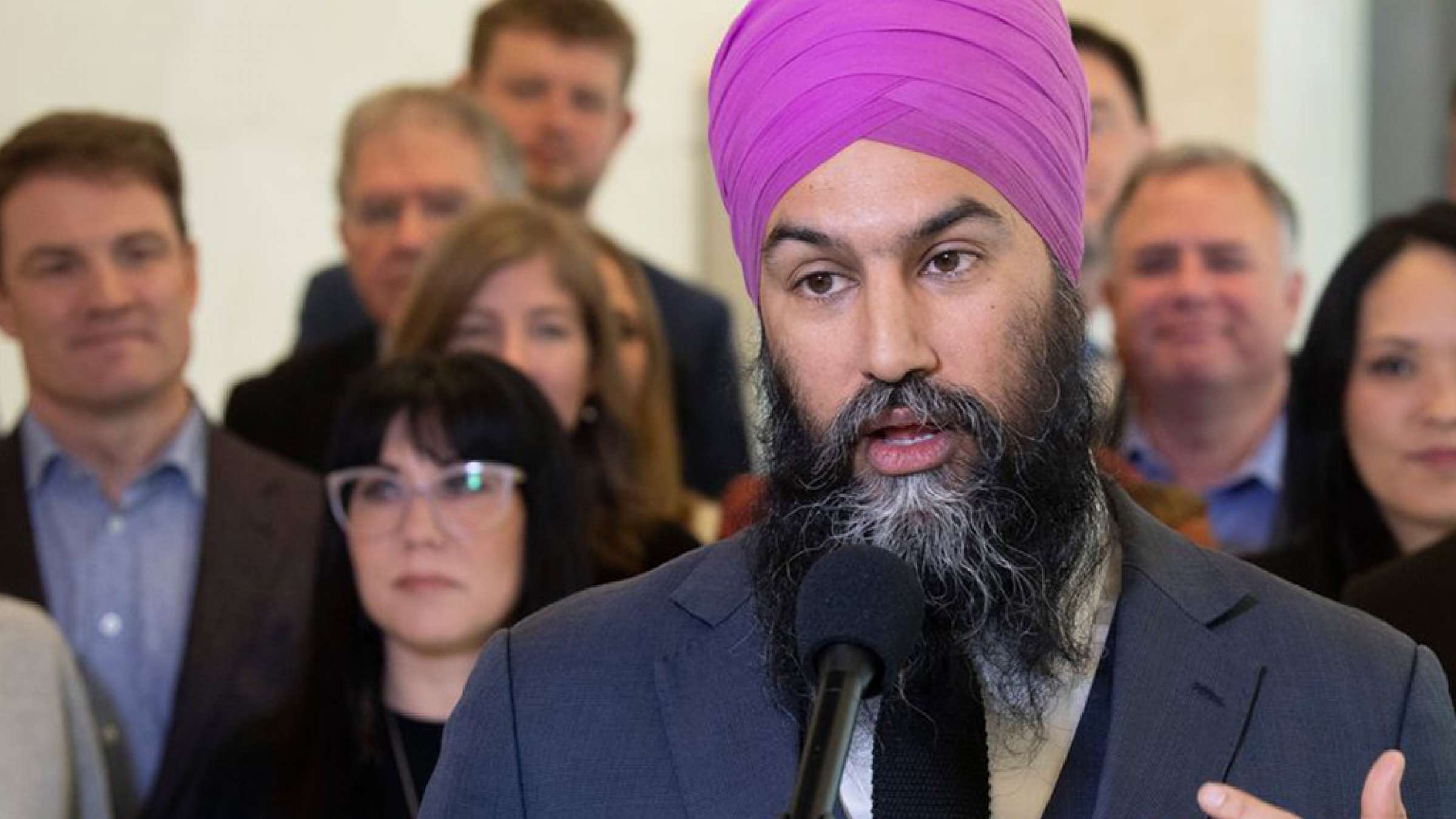 اخبار-کانادا-لایحه-داروی-رایگان-همگانی-به-مجلس-می-رود