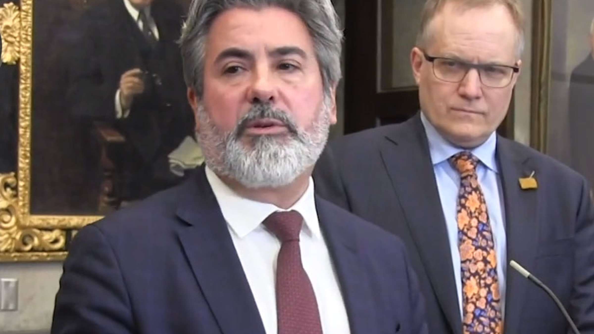 اخبار-کانادا-مجلس-کانادا-معلق-شد-انتاریو-اجتماعات-بیش-از-250-نفر-را-ممنوع-کرد