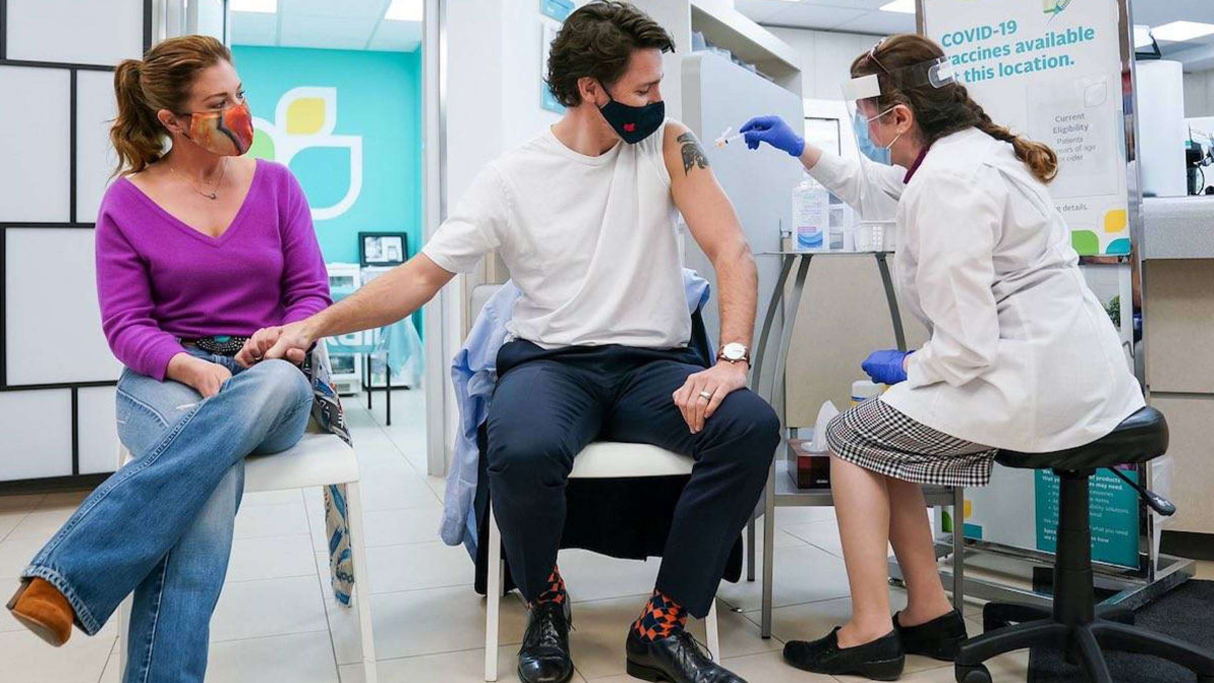 اخبار-کانادا-واکسن-آسترزنکا-بالای-۳۰-سال-بزنید-انتاریو-دو-لخته-خون-ترودو-وزرا-نخست-وزیران