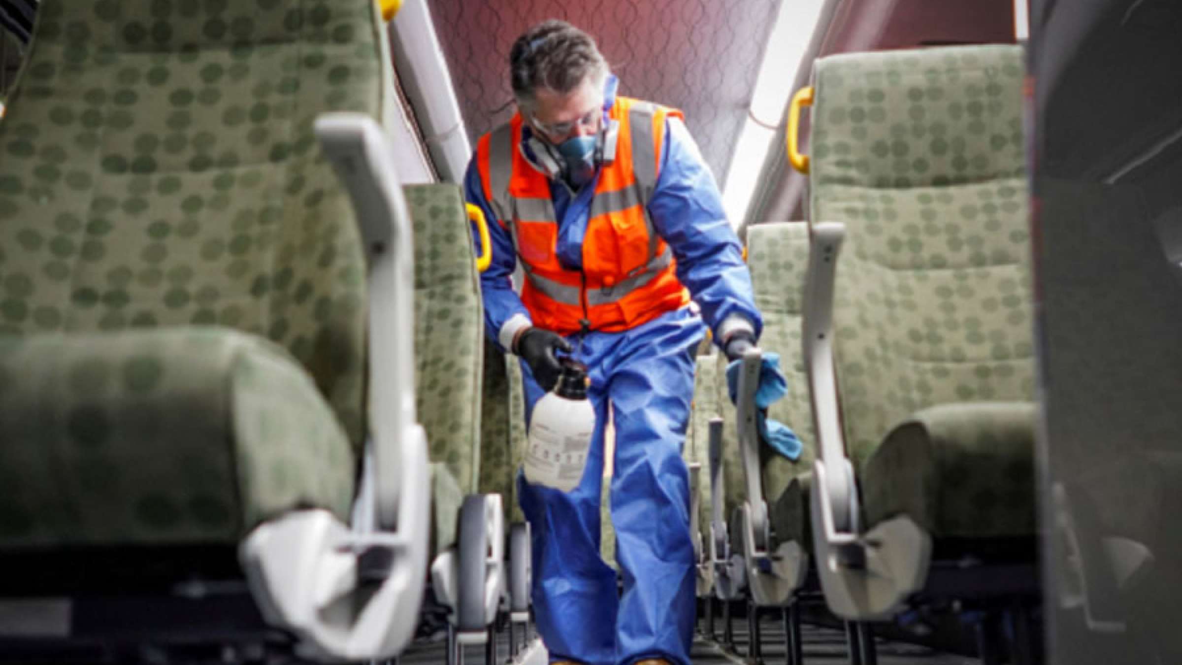 اخبار-کانادا-یک-مسافر-اتوبوسی-که-با-زن-ایرانی-مبتلا-به-کرونا-از-فرودگاه-بازگشته-بود-کرونا-گرفت