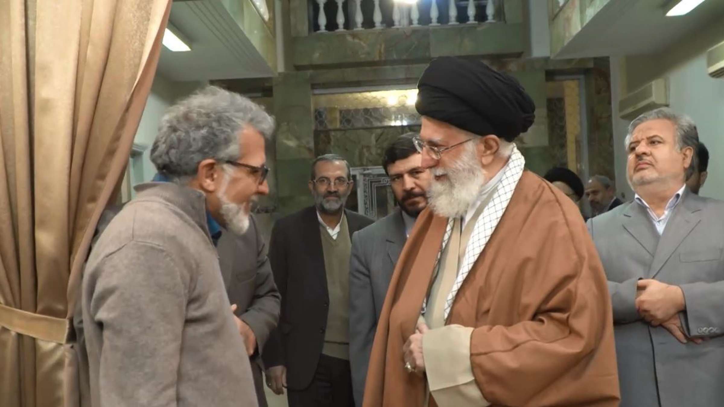 کنایه-رهبر-جمهوری-اسلامی-به-کارگردان-سینما-که-به-کانادا-آمده-بود-شنیده‌ام-کانادالیزه-شدی-بهروز- افخمی-در-کانادا-چه-کار-داشت