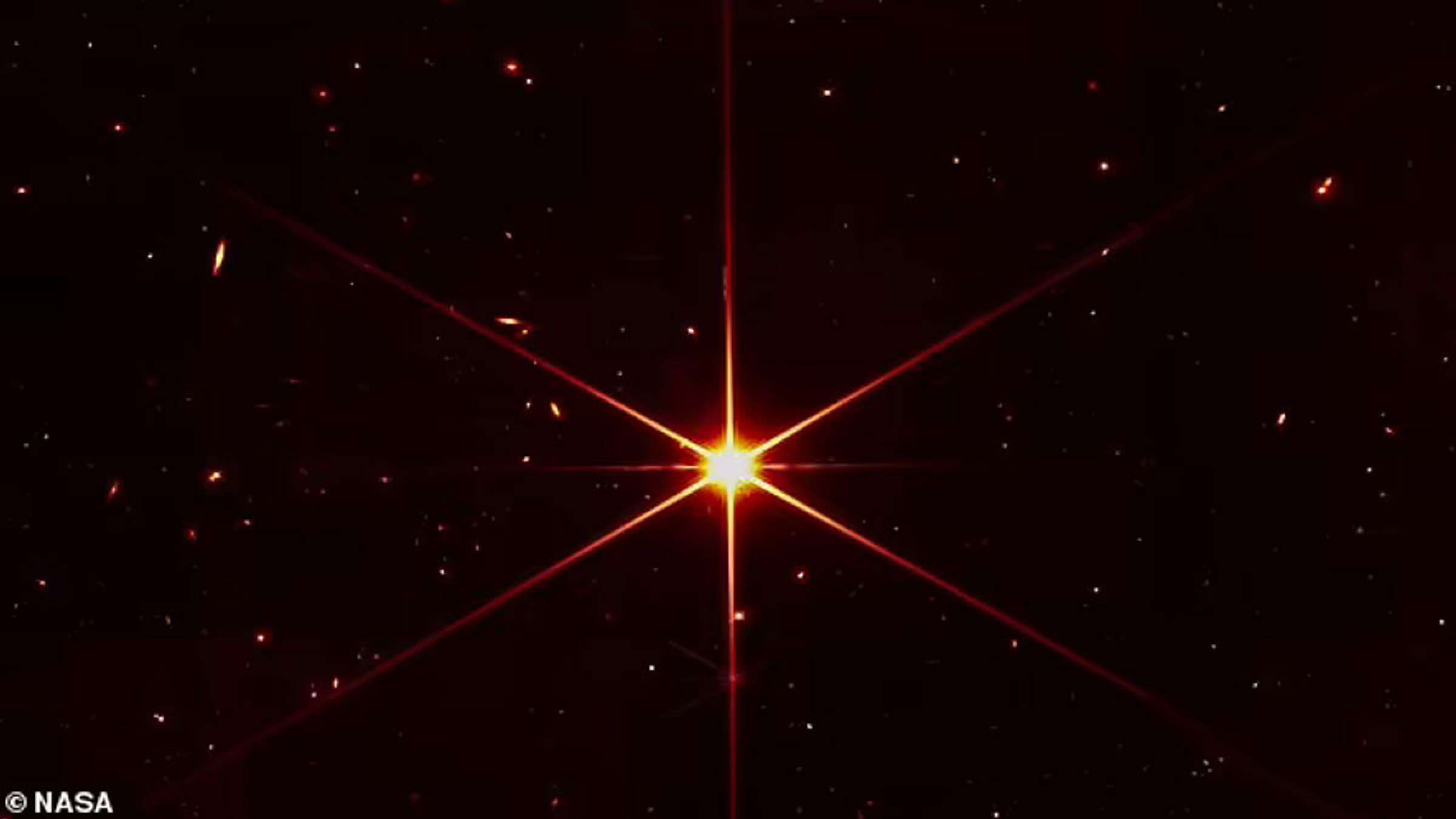 علمی: انتشار اولین عکس تلسکوپ فضایی جیمز وب دانشمندان را حیرت‌زده کرد