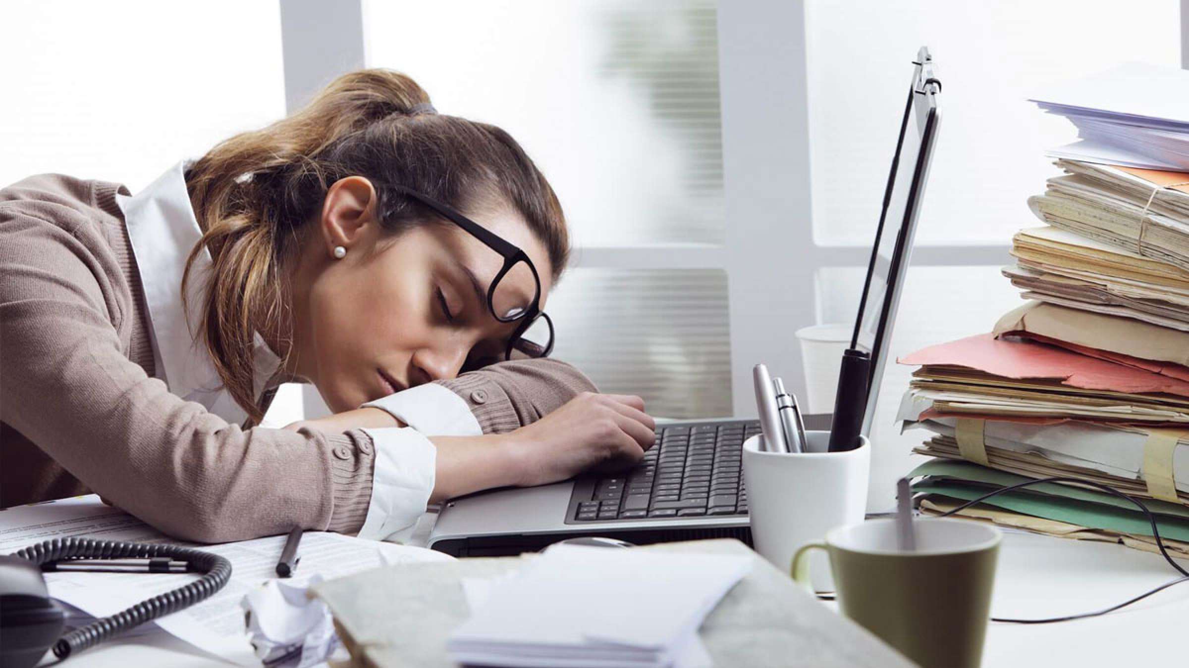 خبر-علمی-حتما-همه-مطلب-کامل-دانشمندان-چرت-زدن-بعدازظهر-سکته-مغزی-رابطه