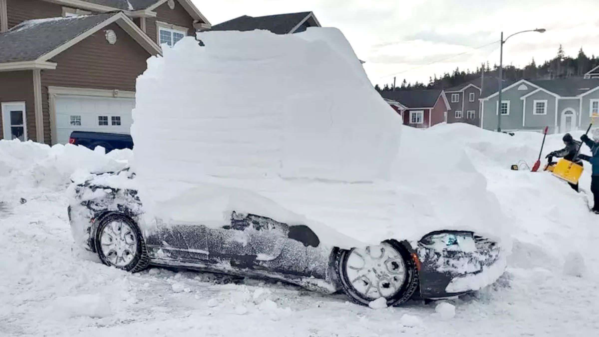 خبر-کانادا-افزایش-دمای-۳۰-درجه-دیروز-شنبه-امروز-یکشنبه-باران-برف-شدید