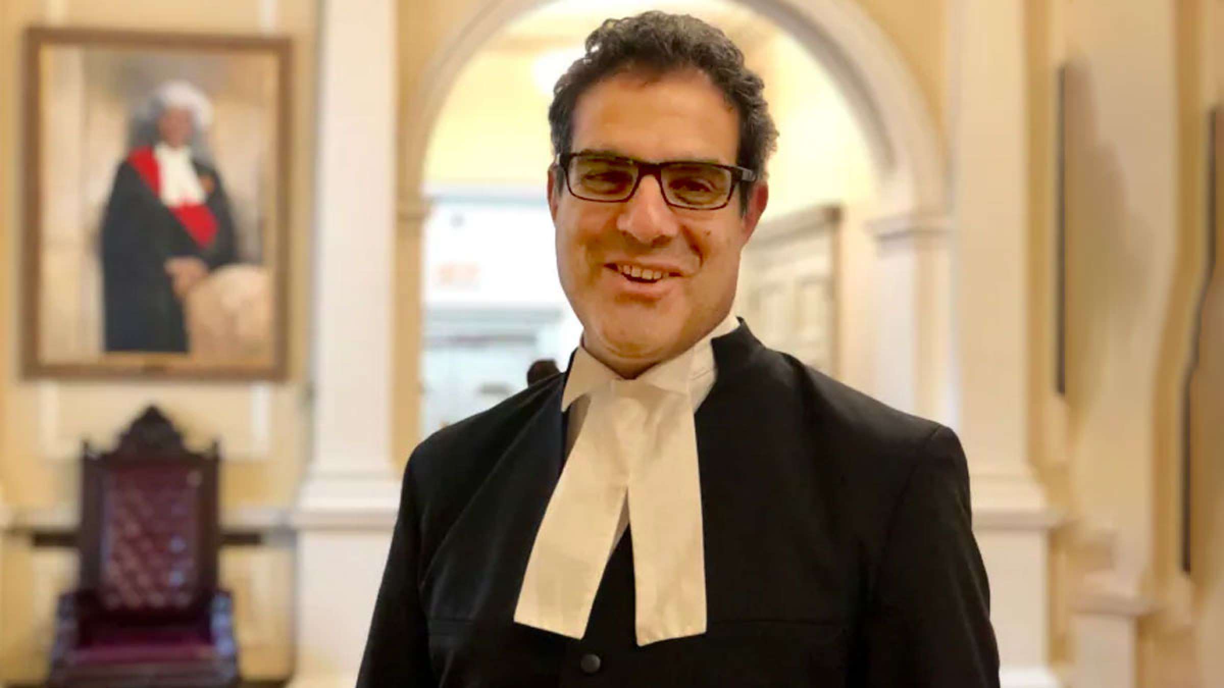 خبر-کانادا-امیر-عطاران-استاد-ایرانی-تبار-دانشگاه-حقوق-نخست-وزیر-انتاریو-ماسک-متهم-جنایت-ترودو خبر-کانادا-امیر-عطاران-استاد-ایرانی-تبار-دانشگاه-حقوق-نخست-وزیر-انتاریو-ماسک-متهم-جنایت-ترودو