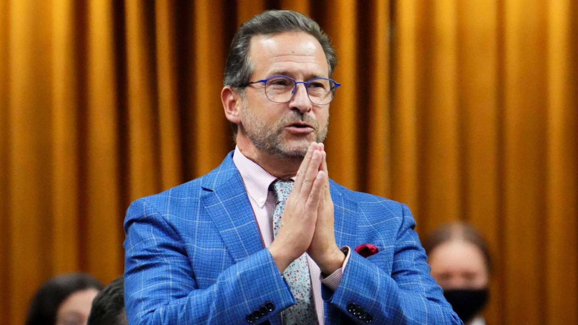 خبر-کانادا-رهبر-کبک-مجلس-سلطنت-انگلیس-نژادپرستانه-خواستار-رهایی-کانادا-از-انگلستان خبر-کانادا-رهبر-کبک-مجلس-سلطنت-انگلیس-نژادپرستانه-خواستار-رهایی-کانادا-از-انگلستان