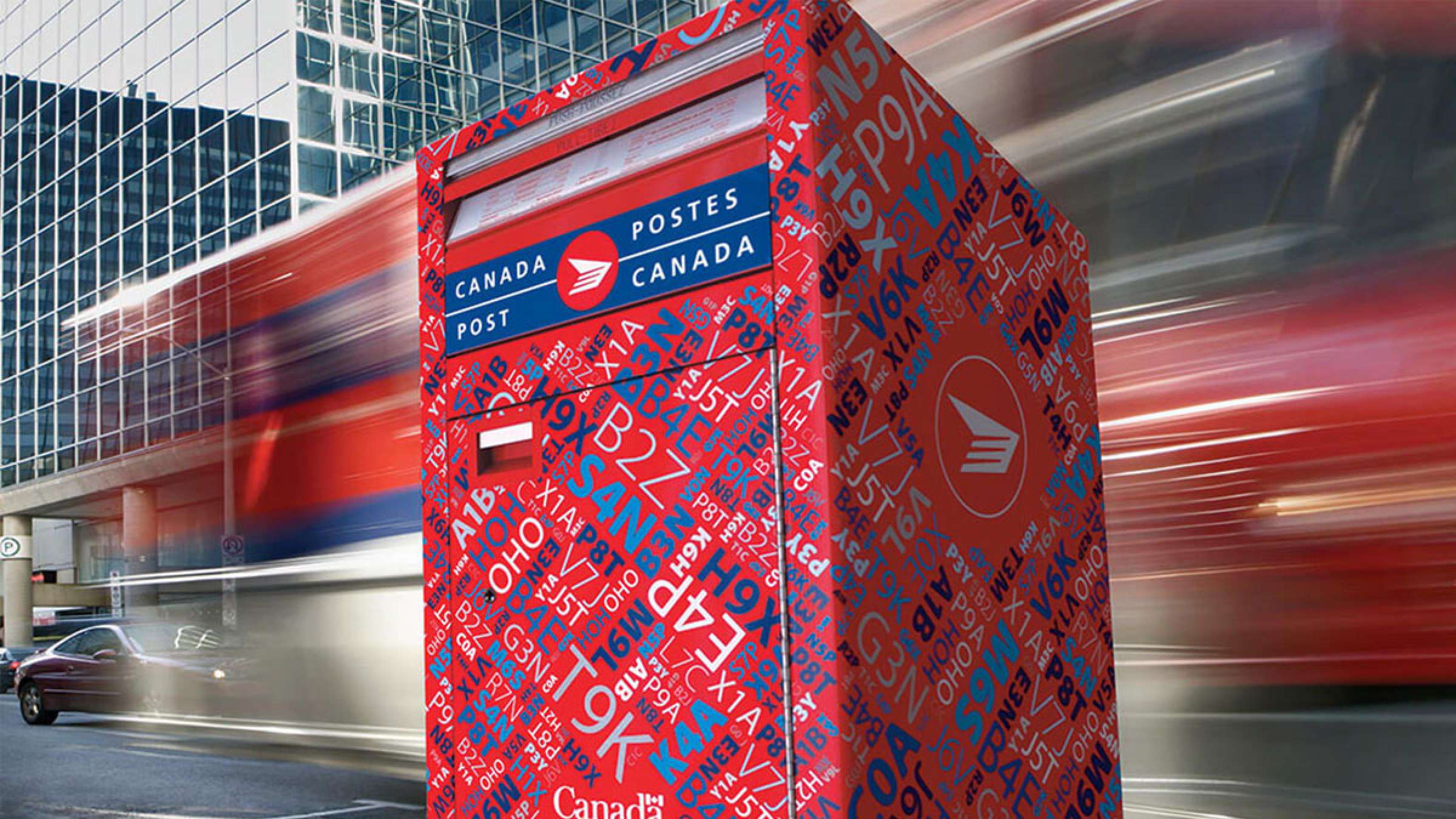 خبر-کانادا-ماه-رایگان-پُست-کانادا-۴-بار-بسته-کانادا-آمریکا-بفرستید-واجد-شرایط