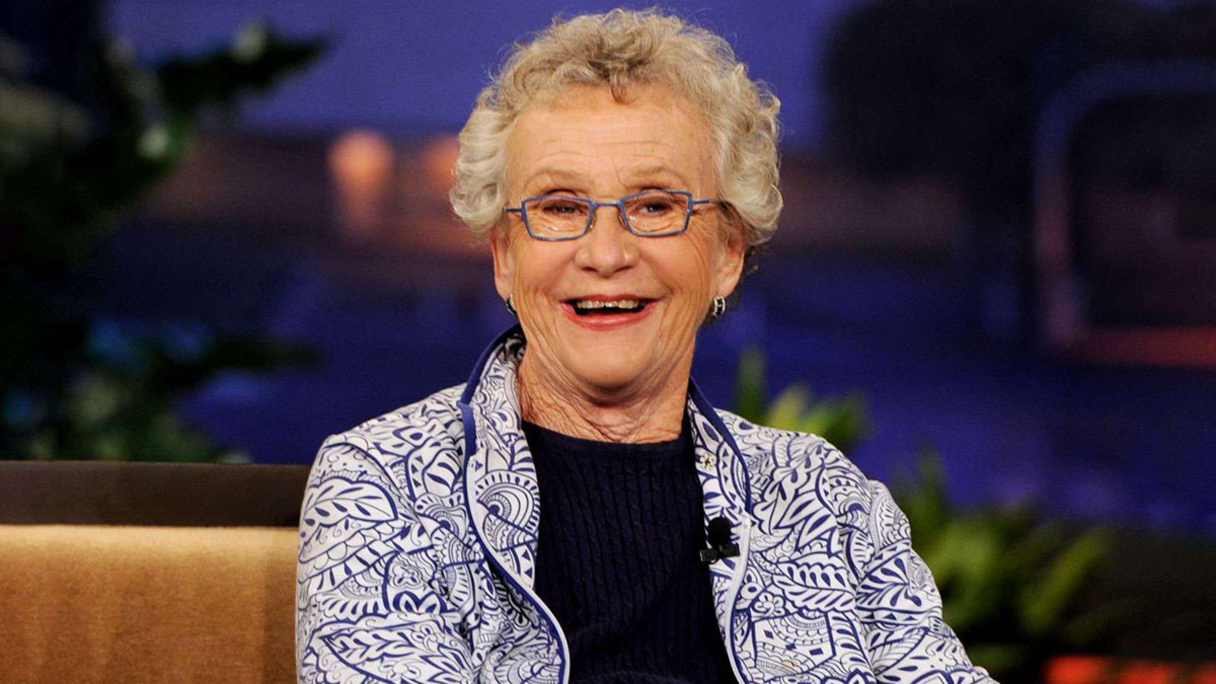 خبر-کانادا-هر-آنچه-باید-از-سو-جوهانسون-معلم-جنسی-محبوب-کانادایی-۹۳-سالگی-درگذشت