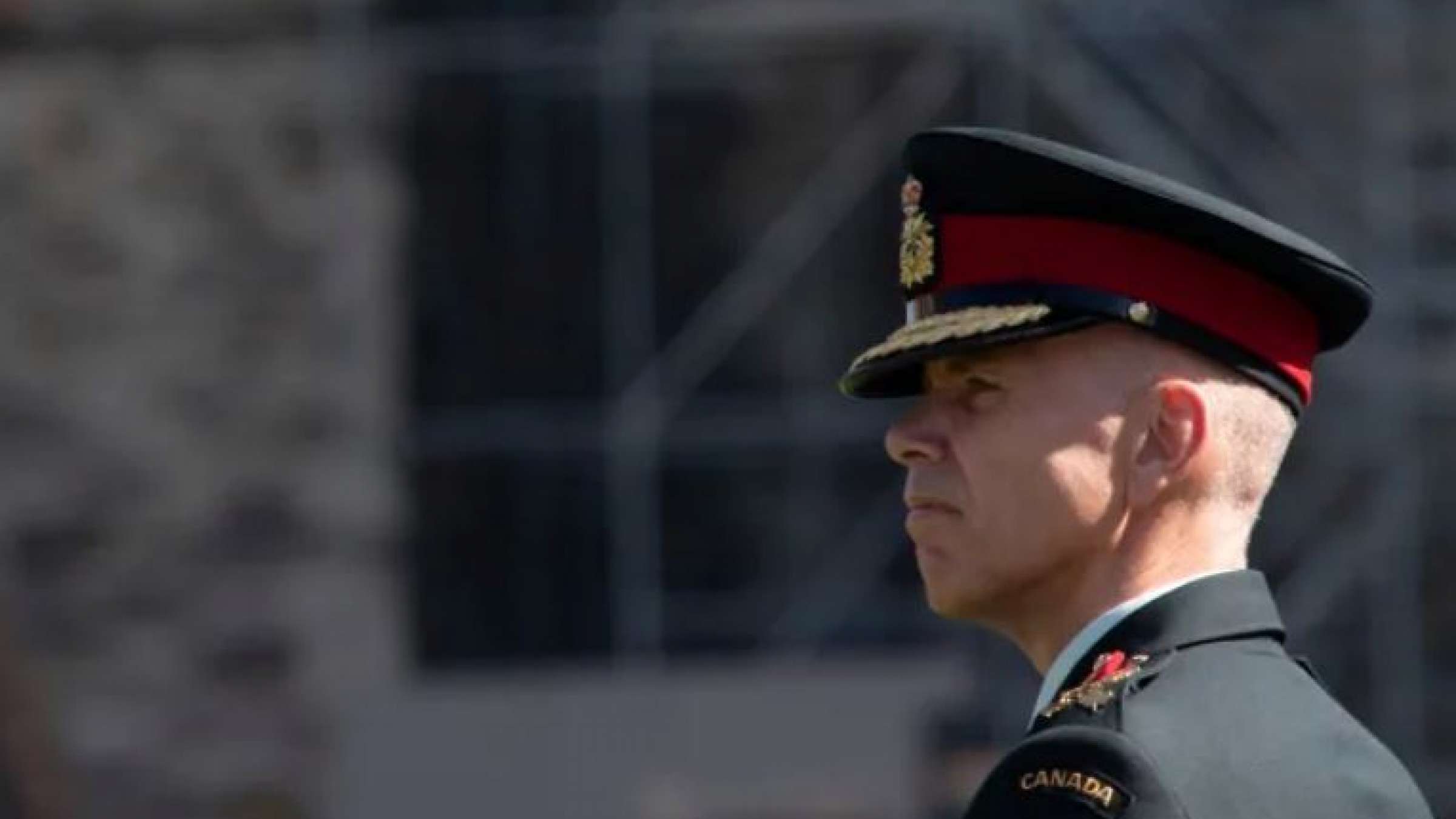 مبارزه-با-نژاد-پرستی-به-ارتش-کانادا-کشیده-شد-عدم-گزارش-نژاد-پرستی-در-ارتش-به-منزله- مشارکت-در-آن-تلقی-خواهد-شد-نگرانی-فرمانده-از-گسترش-ایدیولوژی-‌های-افراطی