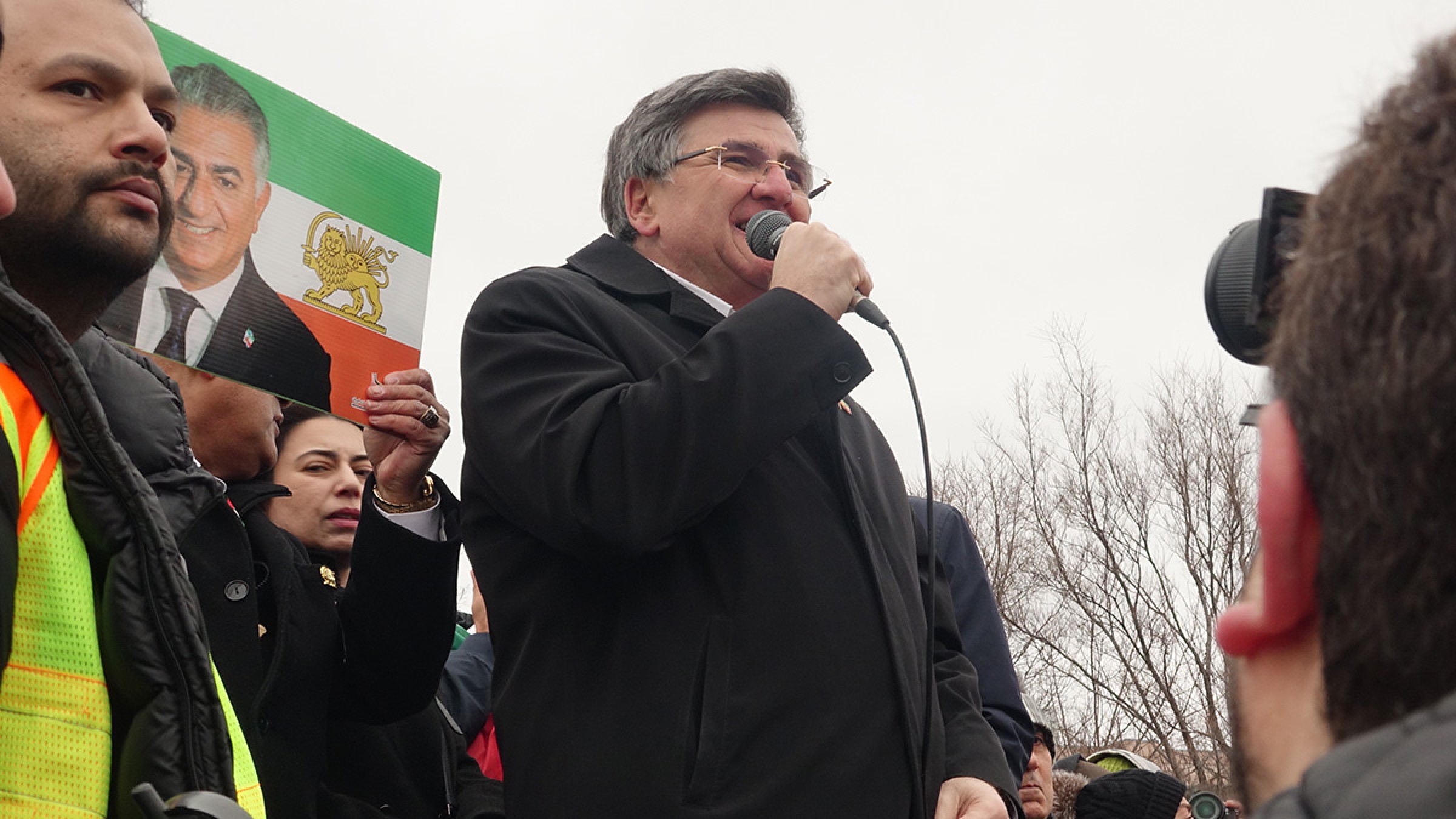 کاستاس-منگاکیس-تظاهرات-سی-و-پنج-هزار-نفری-تورنتو-حمایت-مردم-ایران-ریچموندهیل