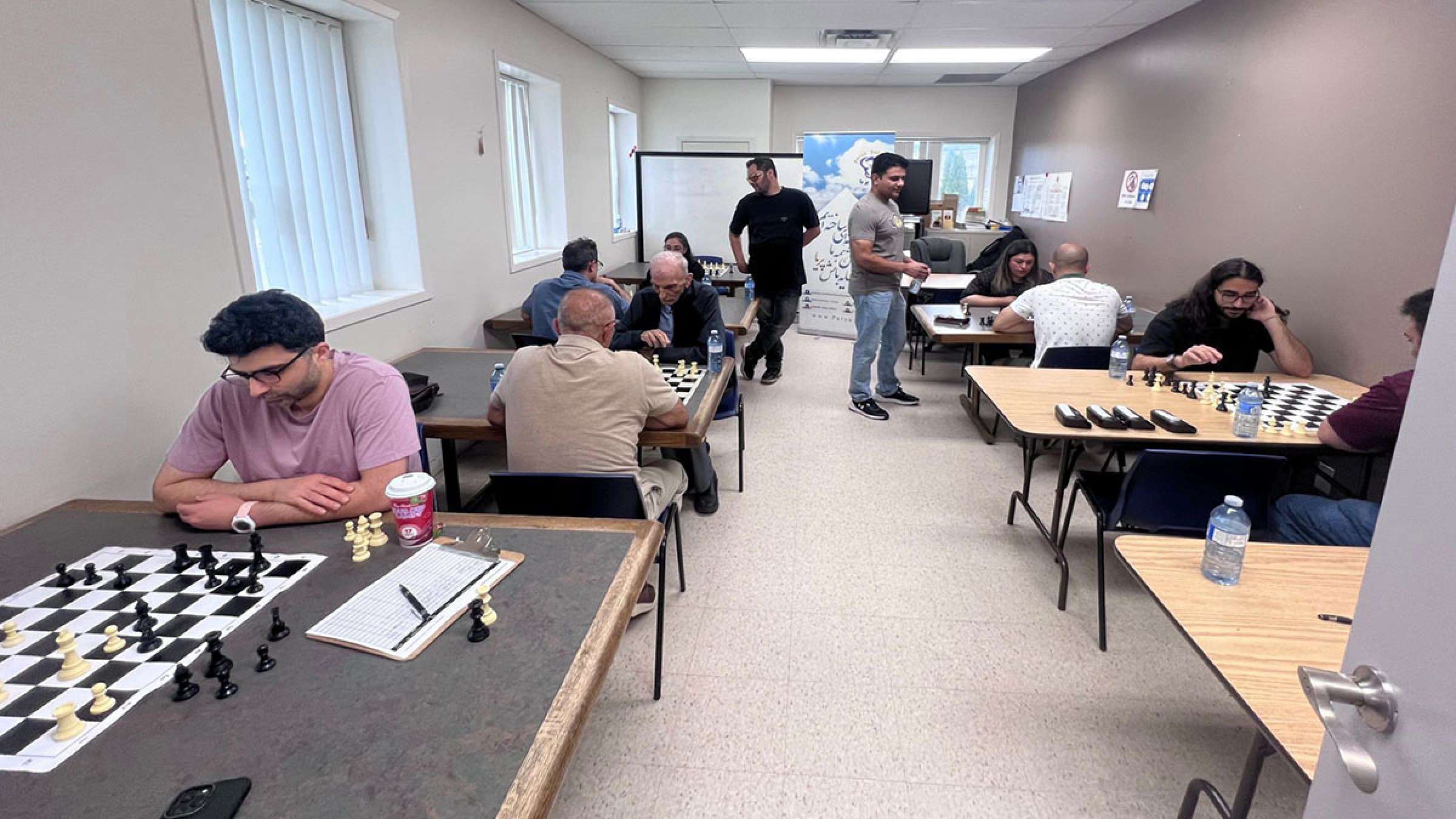 کلوپ-شطرنج-پریا-Parya-Chess-Club-Toronto