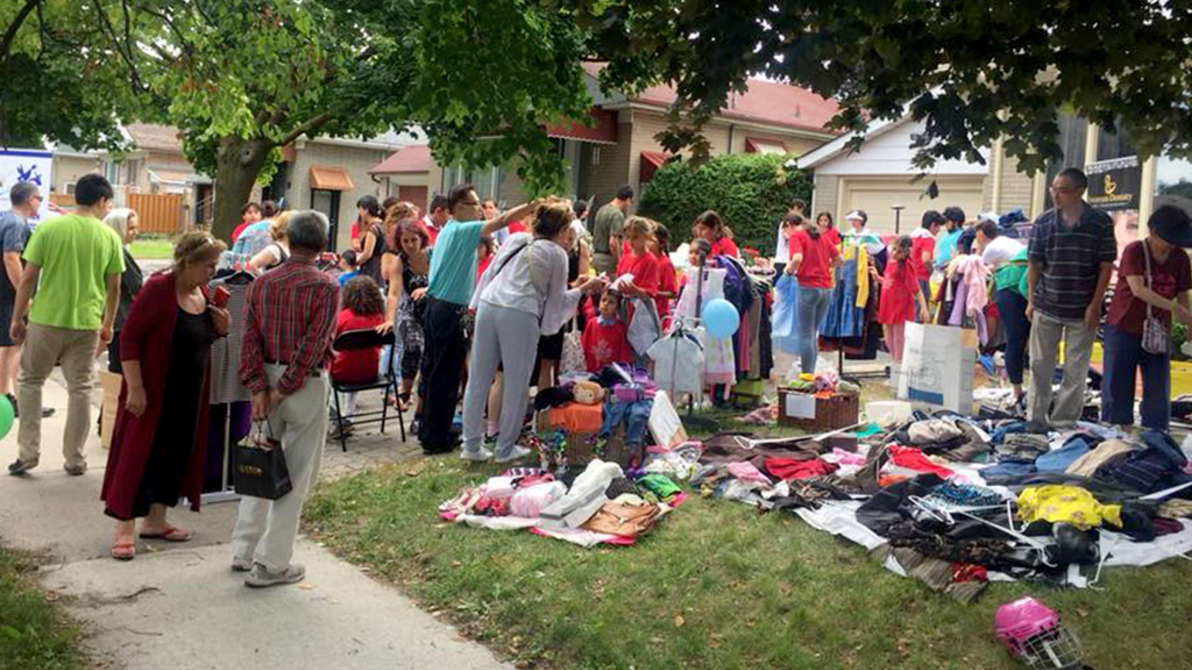 community-shole-khalili-garage-sale