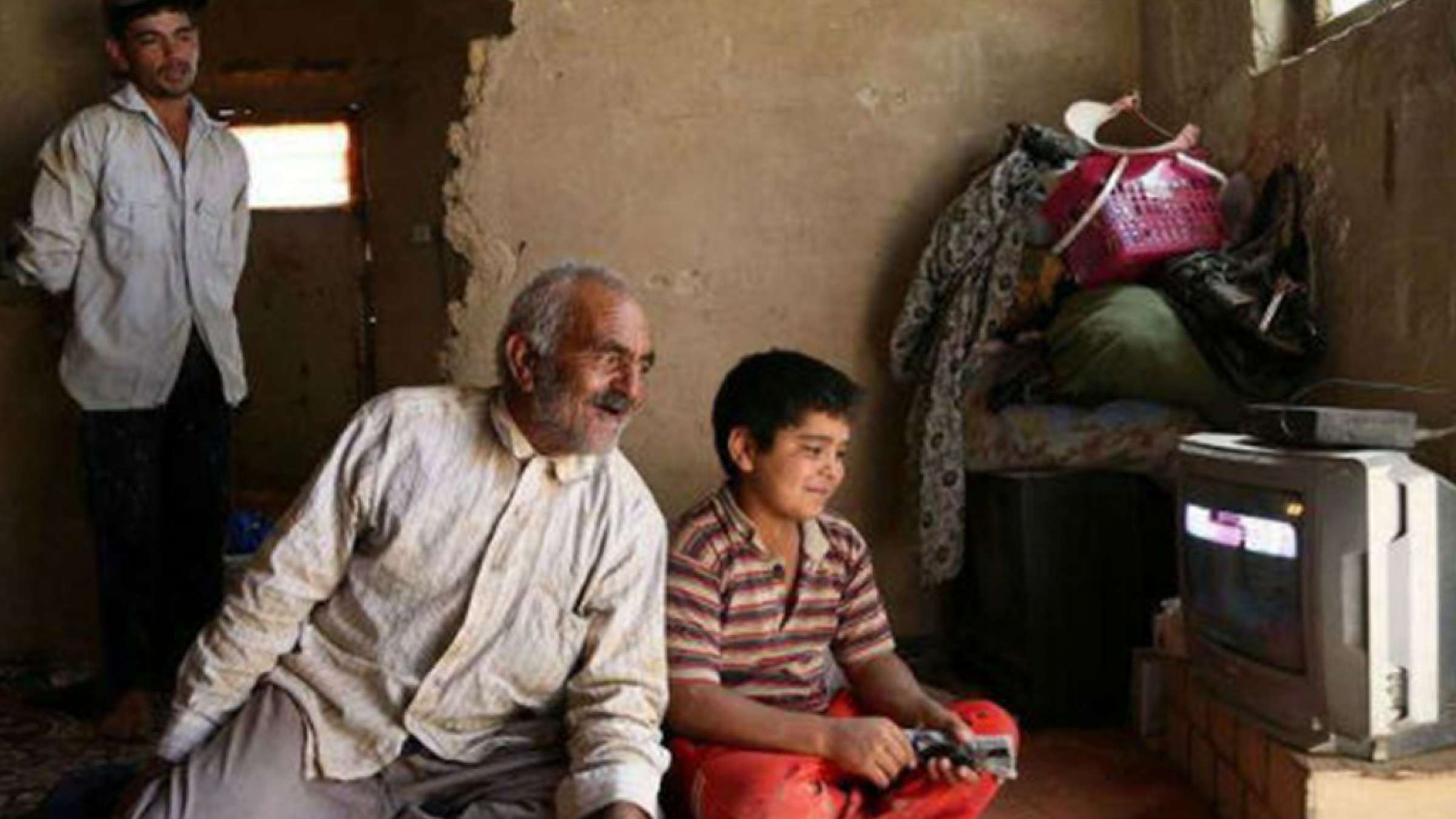 economy-arz-melal-khat-faghr