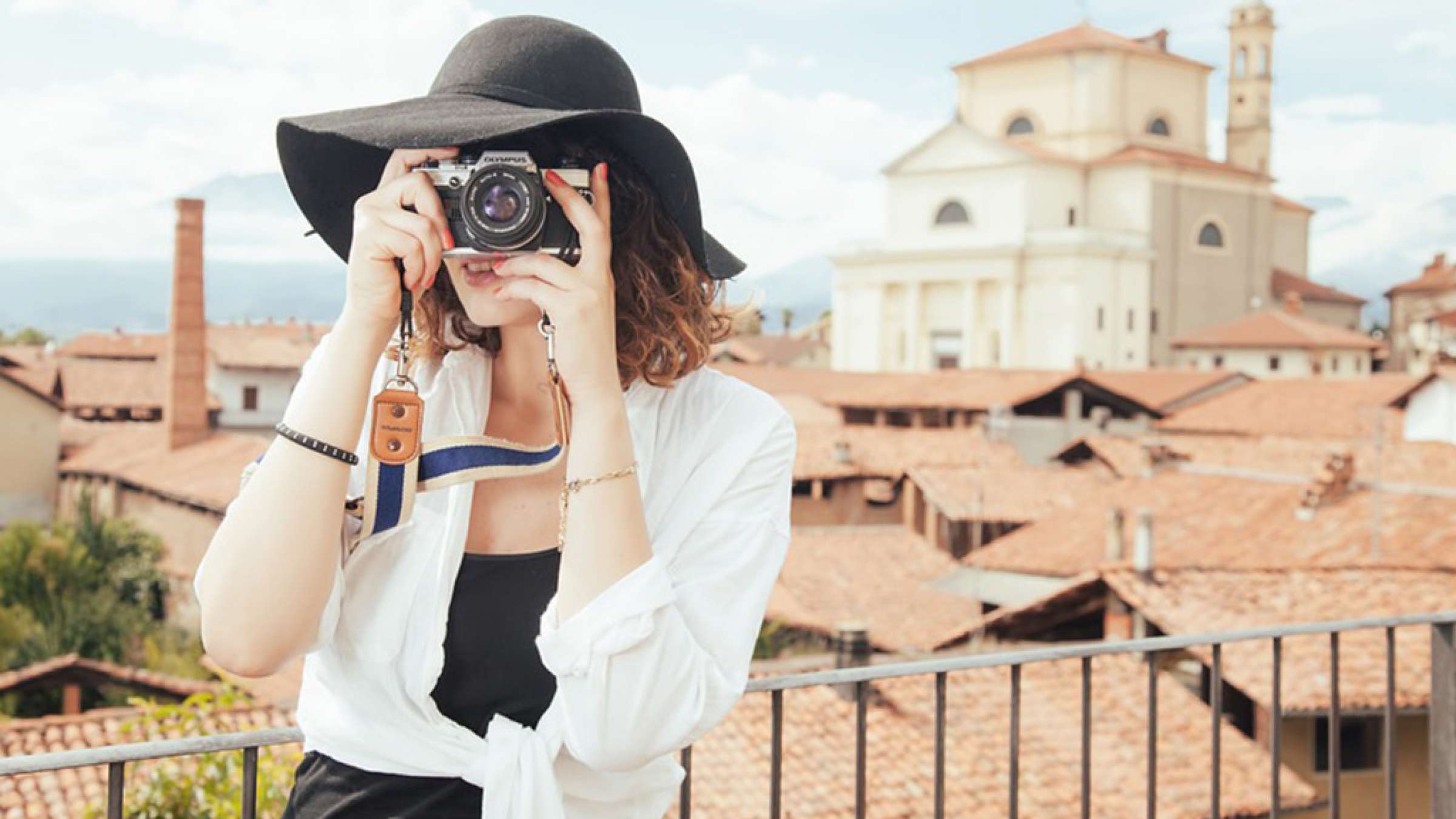 insurance-rahimian-bimeh-mosaferati-tajrobeh