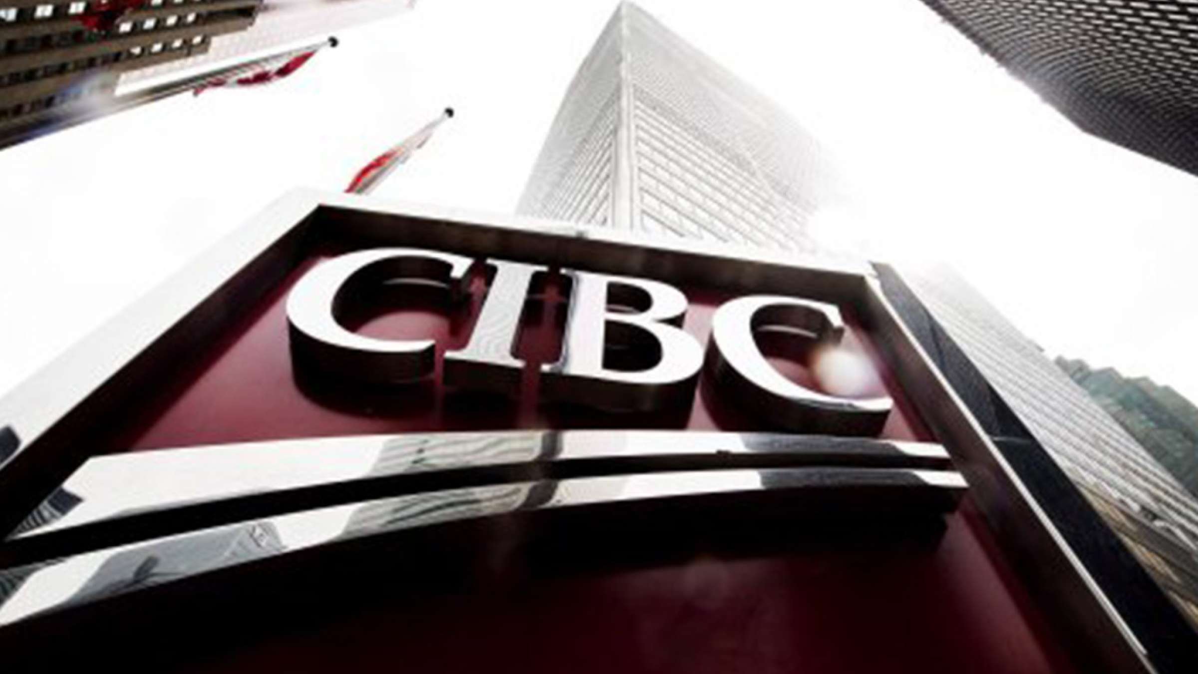 news-canada-bank-pasdadan