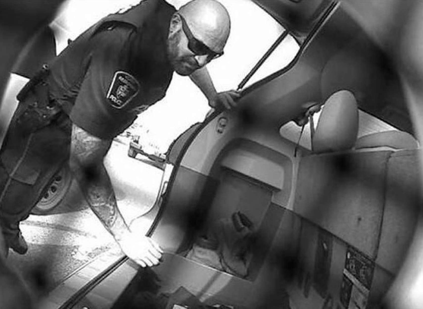 این پلیس خلافکار تورنتویی کوکائین قاچاق می‌کرد و اطلاعات می‌فروخت