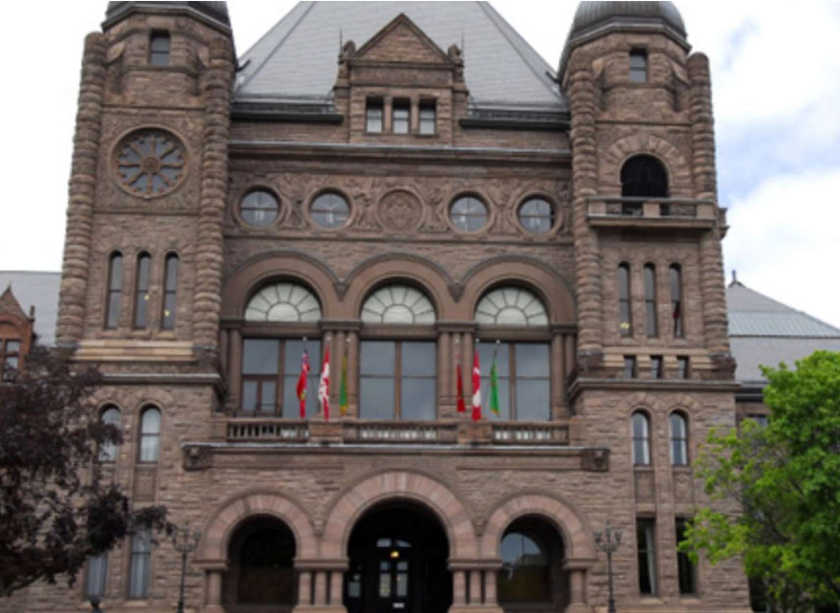 اخبار-تورنتو-مجلس-انتاریو-باز-نشده-2-ماه-تعطیل-می‌شود
