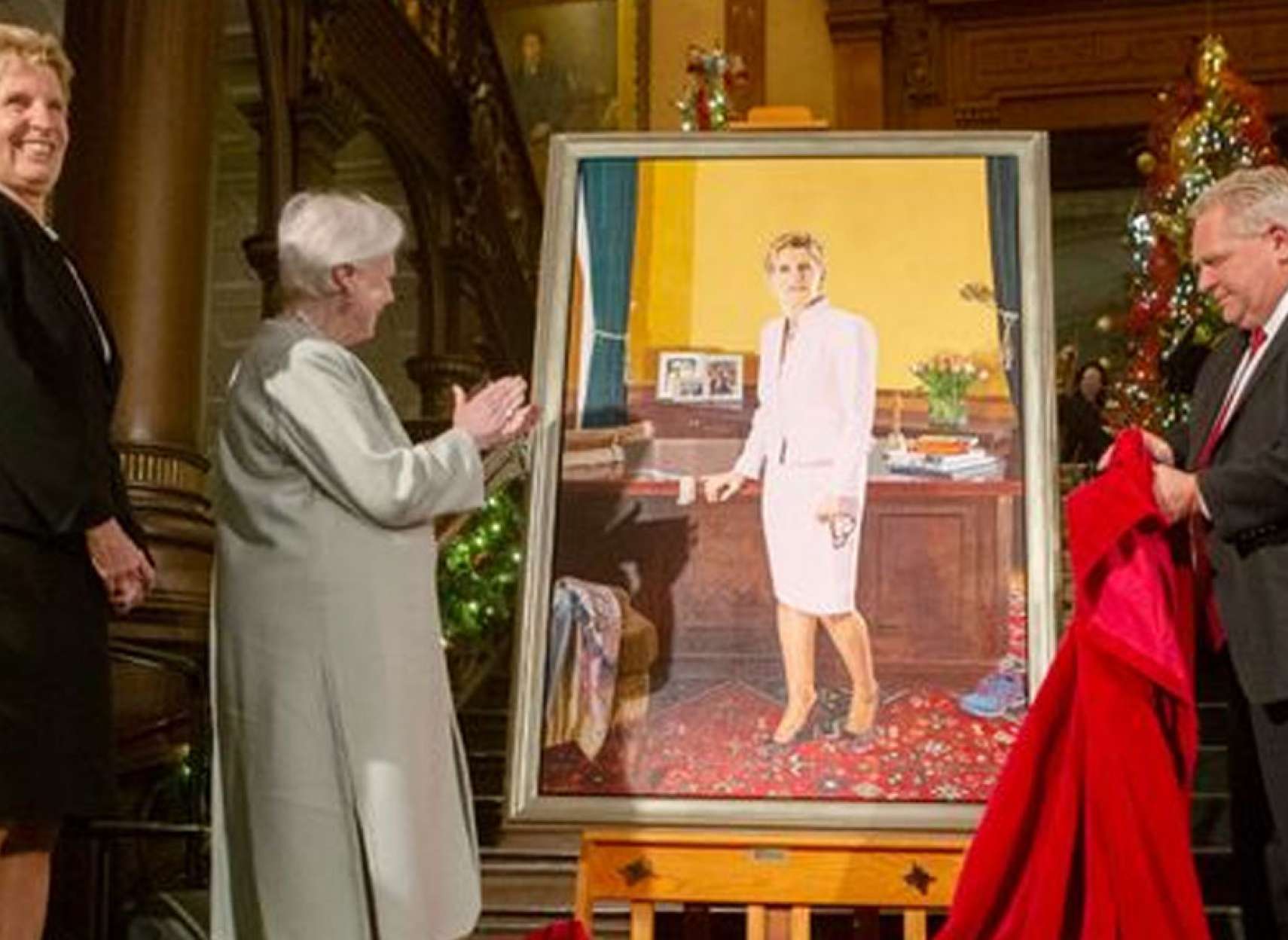 اخبار-تورنتو-کاتلین-وین-از-انتخابات-انتاریو-کنار-کشید-فورد-برایش-سخنرانی-کرد