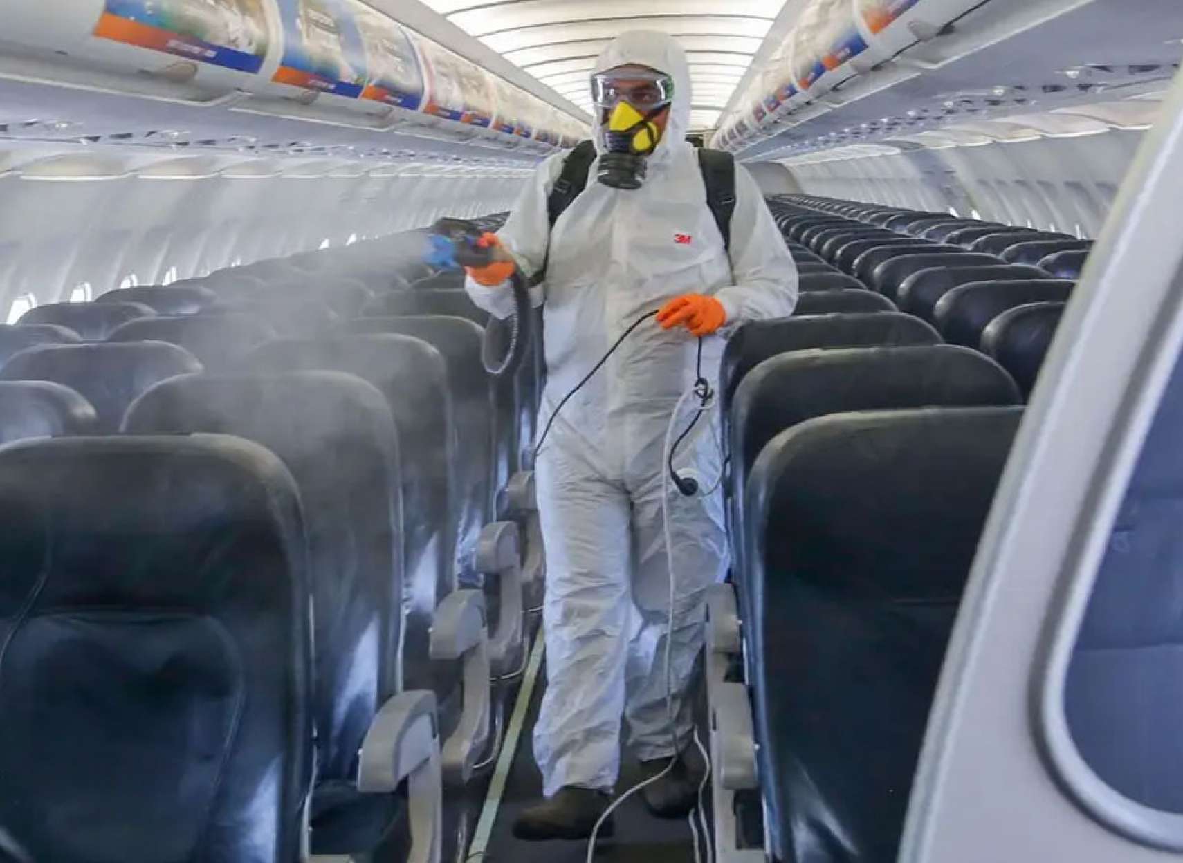 اخبار-جهان-اعلان-شد-کرونا-از-سطوح-منتقل-نمی-شود-آسترازنکا-با-لخته-خون-ارتباط-دارد