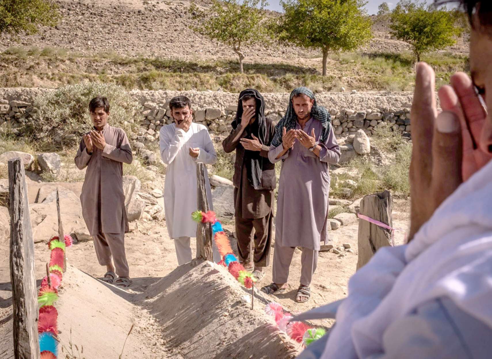 اخبار-جهان-نیروهای-آمریکایی-با-ارتش-افغانستان-بیشتر-از-طالبان-غیرنظامیان-را-می‌کُشند