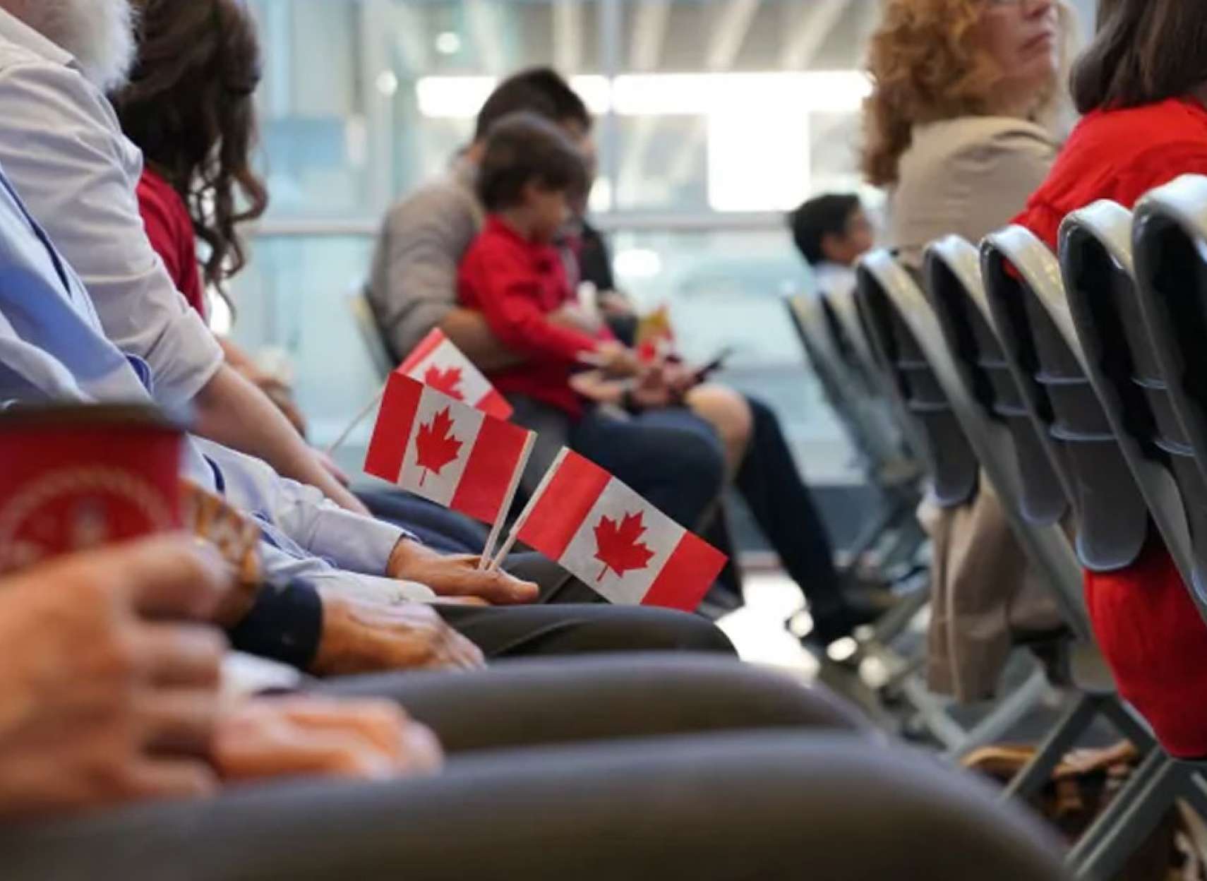 اخبار-مهاجرتی-بهیاران-ضروری-و-فارغ-التحصیلان-ساکن-کانادا-اقامت-دائم-می-گیرند