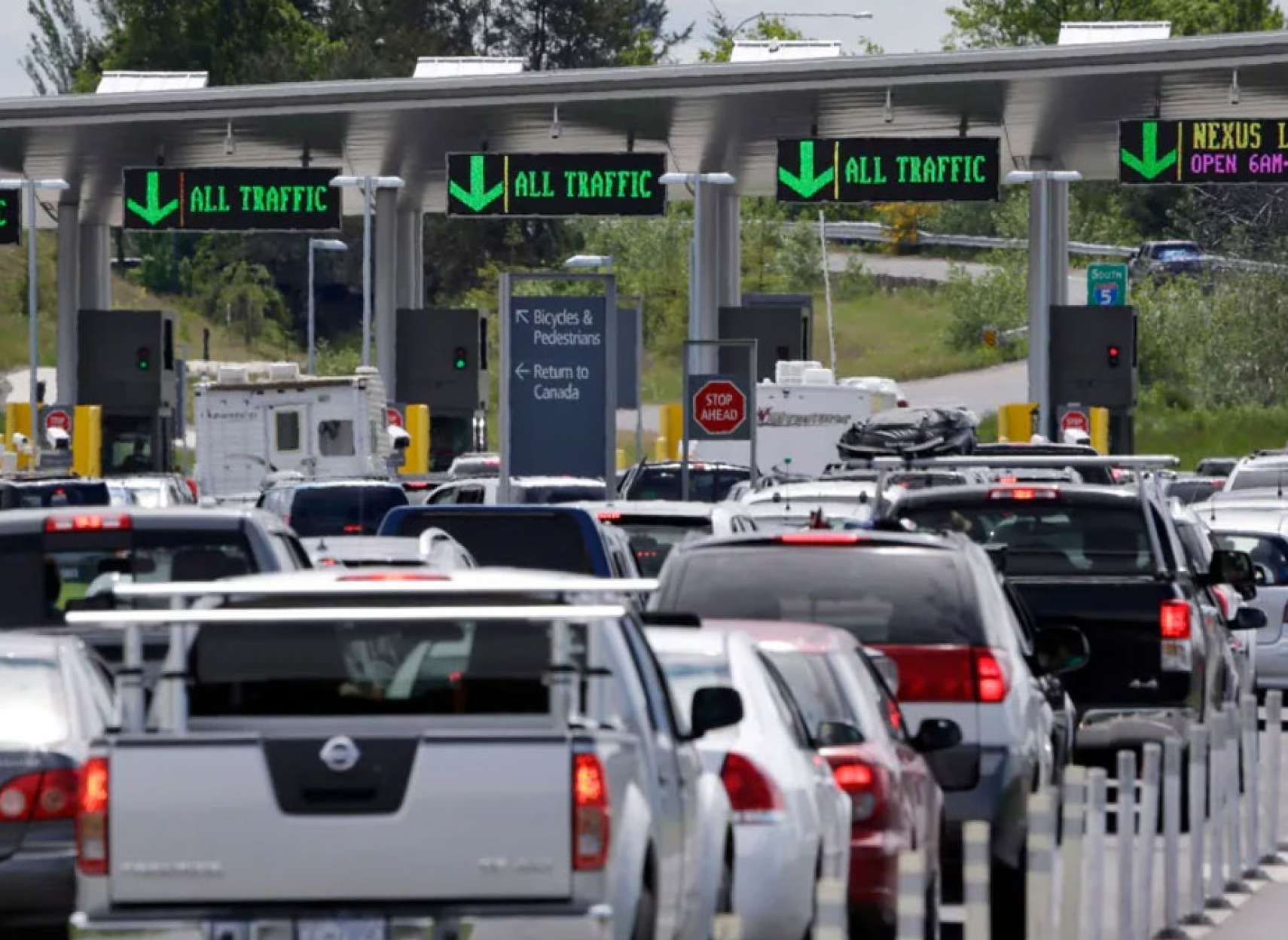 اخبار-کانادا-ترودو-در-مورد-بستن-مرزها-رسما-به-فورد-جواب-داد-فورد-فورا-واکنش-نشان-داد