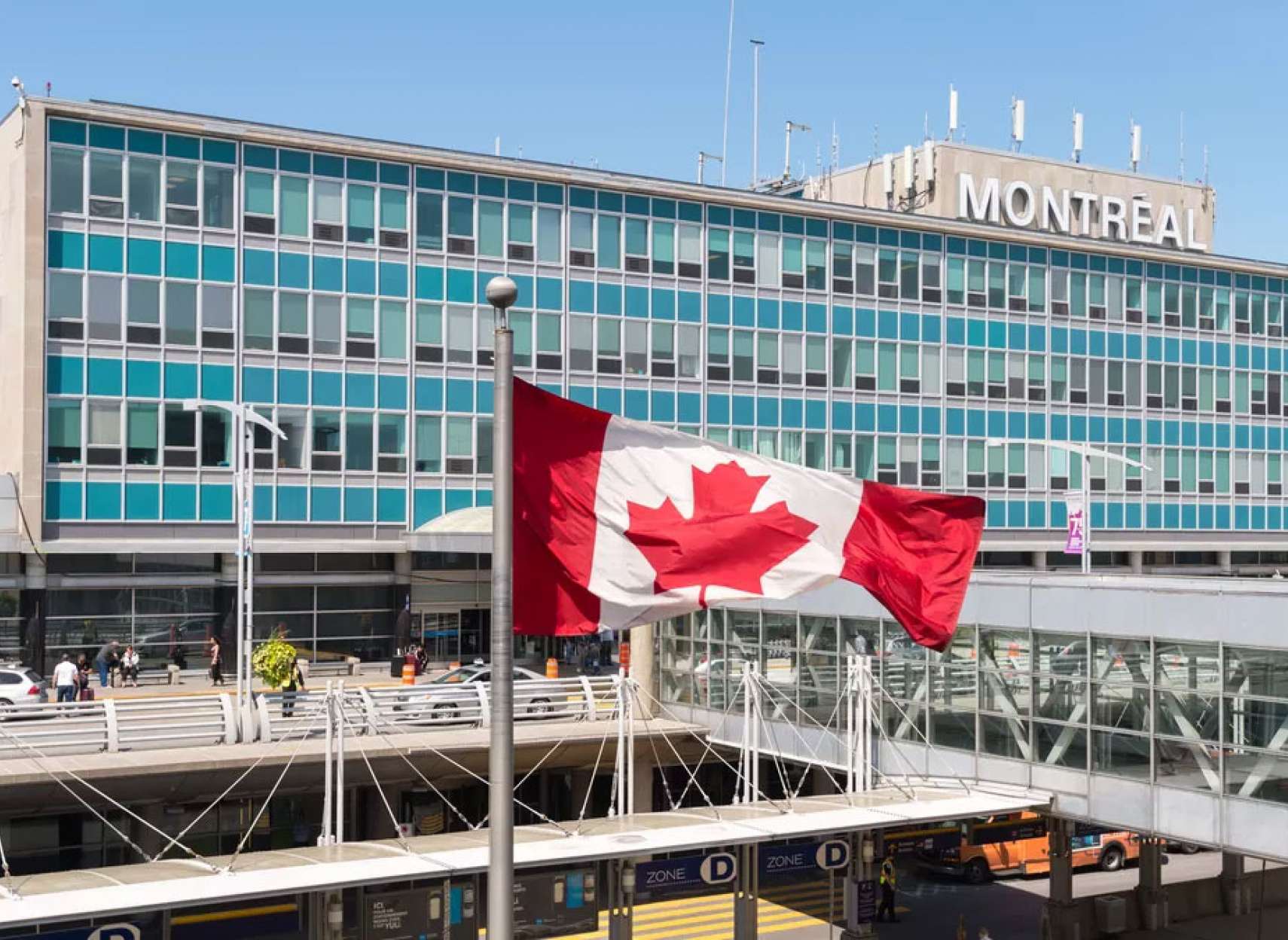 اخبار-کانادا-جریمه-10-و-7-هزار-دلاری-مسافرانی-که-تست-منفی-کرونا-را-جعل-کرده-بودند