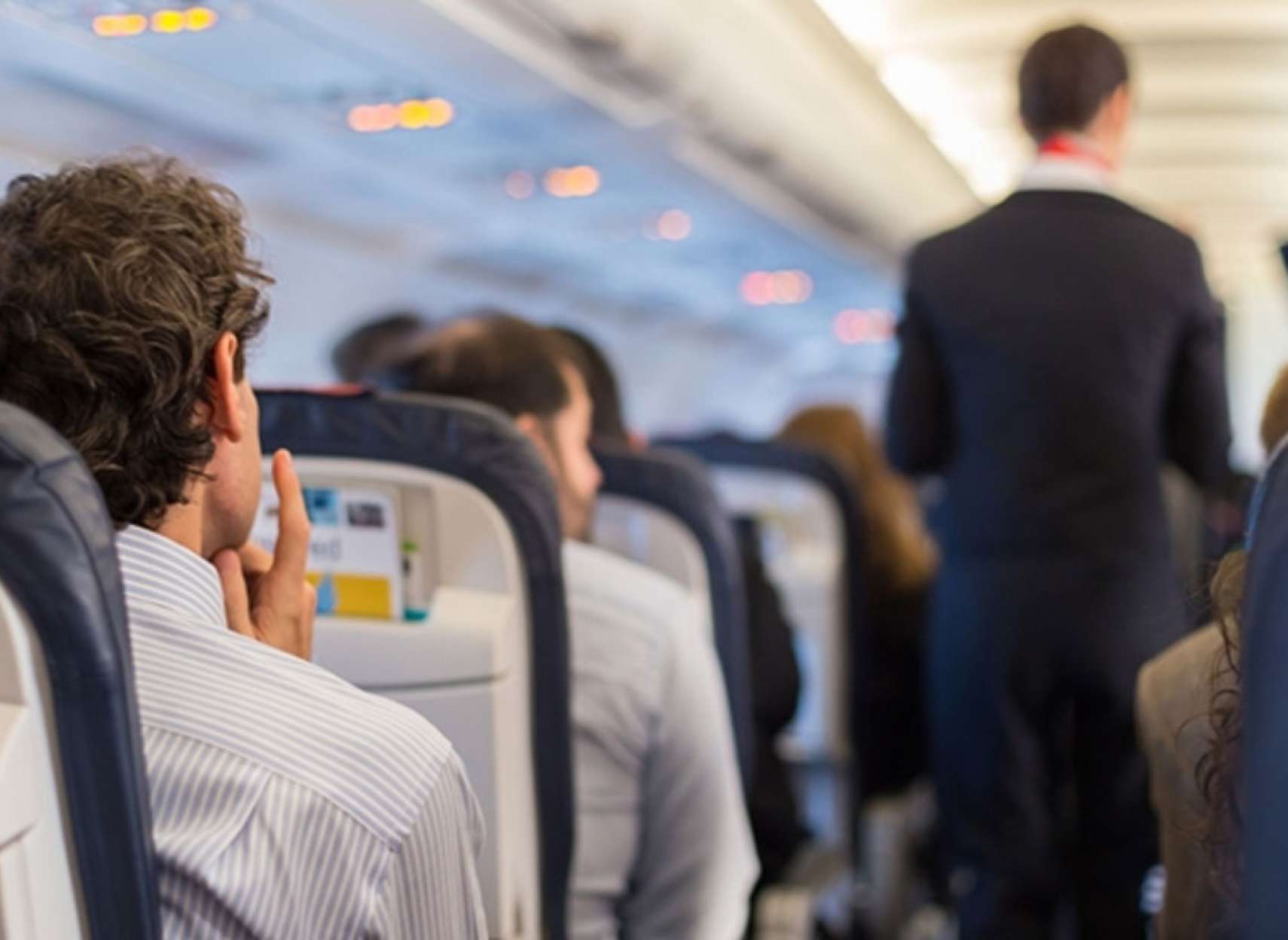 اخبار-کانادا-مسافران-۳۱-پرواز-ده-روز-اول-جولای-کانادا-ممکن-است-در-معرض-کرونا-بوده-باشند