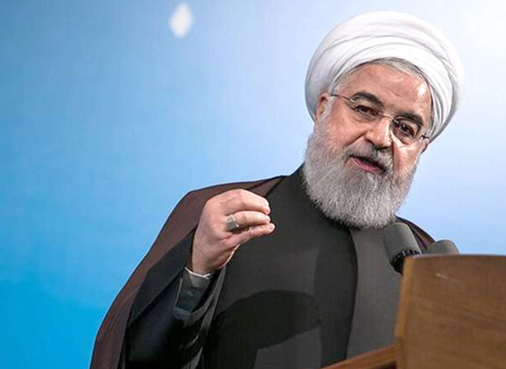 اقتصاد-تنباکویی-دولت-روحانی-مبارزه-با-فساد-در-قوه-قضاییه-هم-باید-باشد