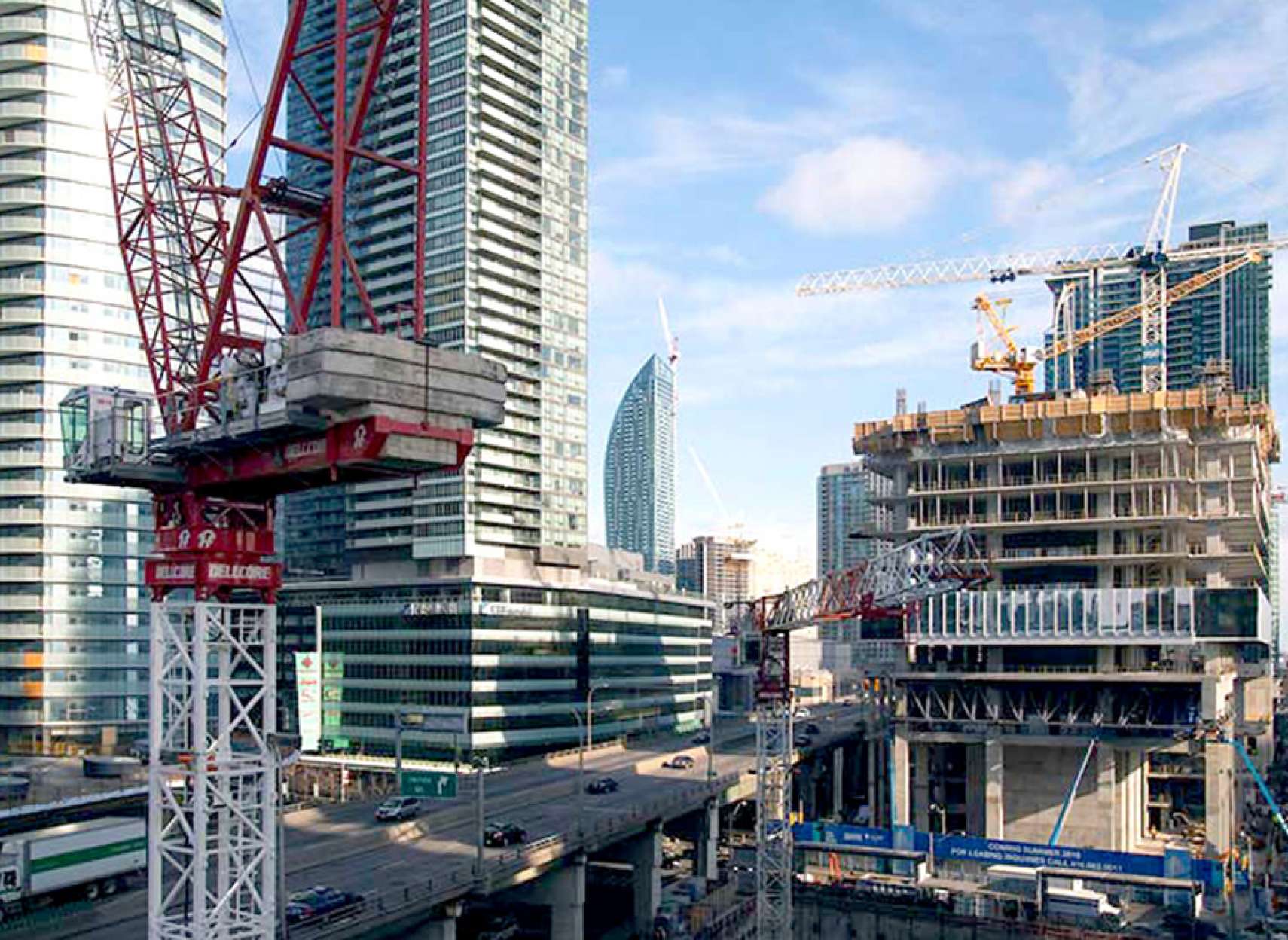 املاک-انواری-بازار-ملک-تورنتو-همان-آش-و-همان-کاسه