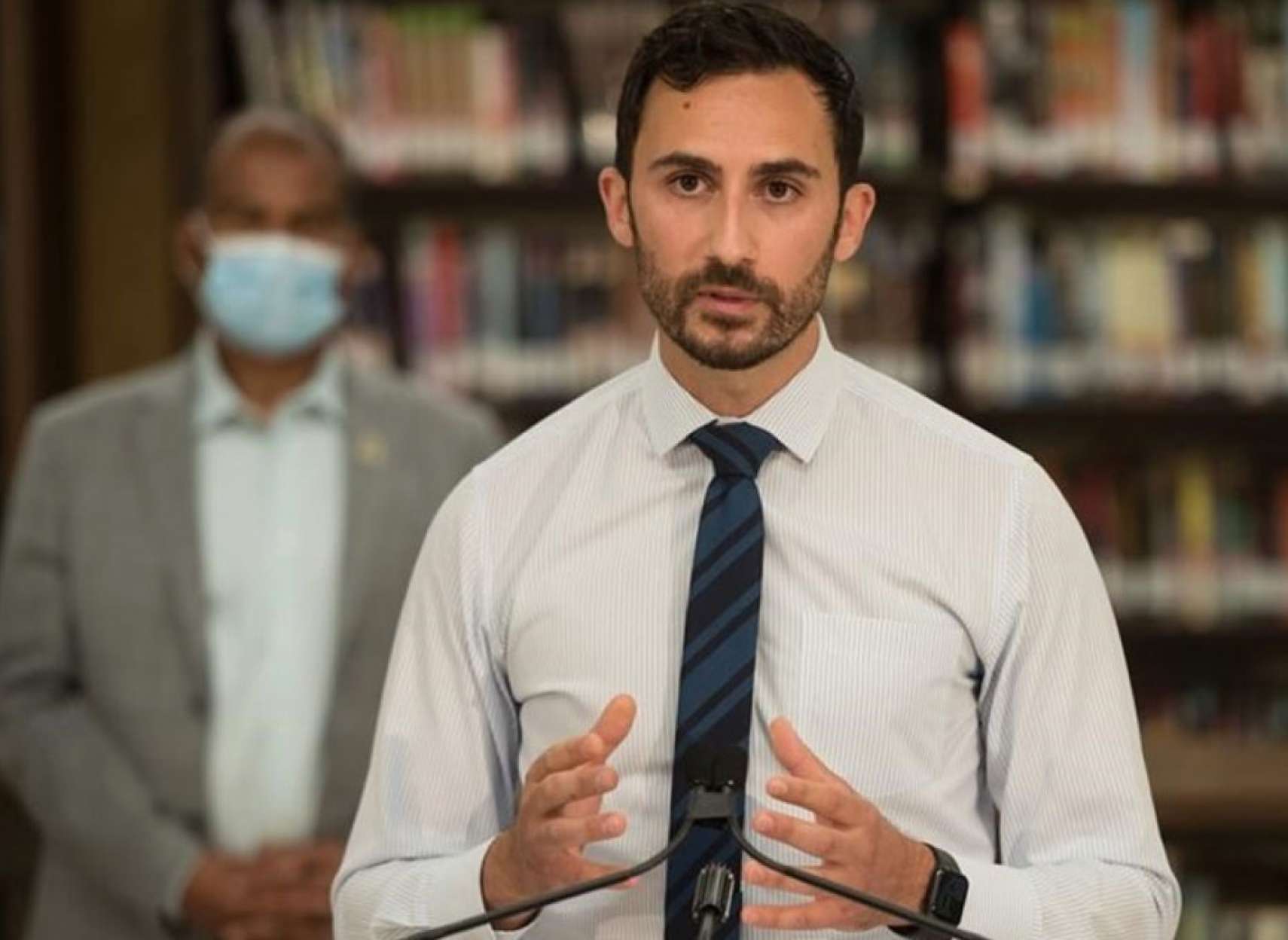 خبر-تورنتو-واکسیناسیون-مدارس-اجباری-۵۰۰۰۰-کارمند-آموزش-و-پرورش-واکسن-اخراج