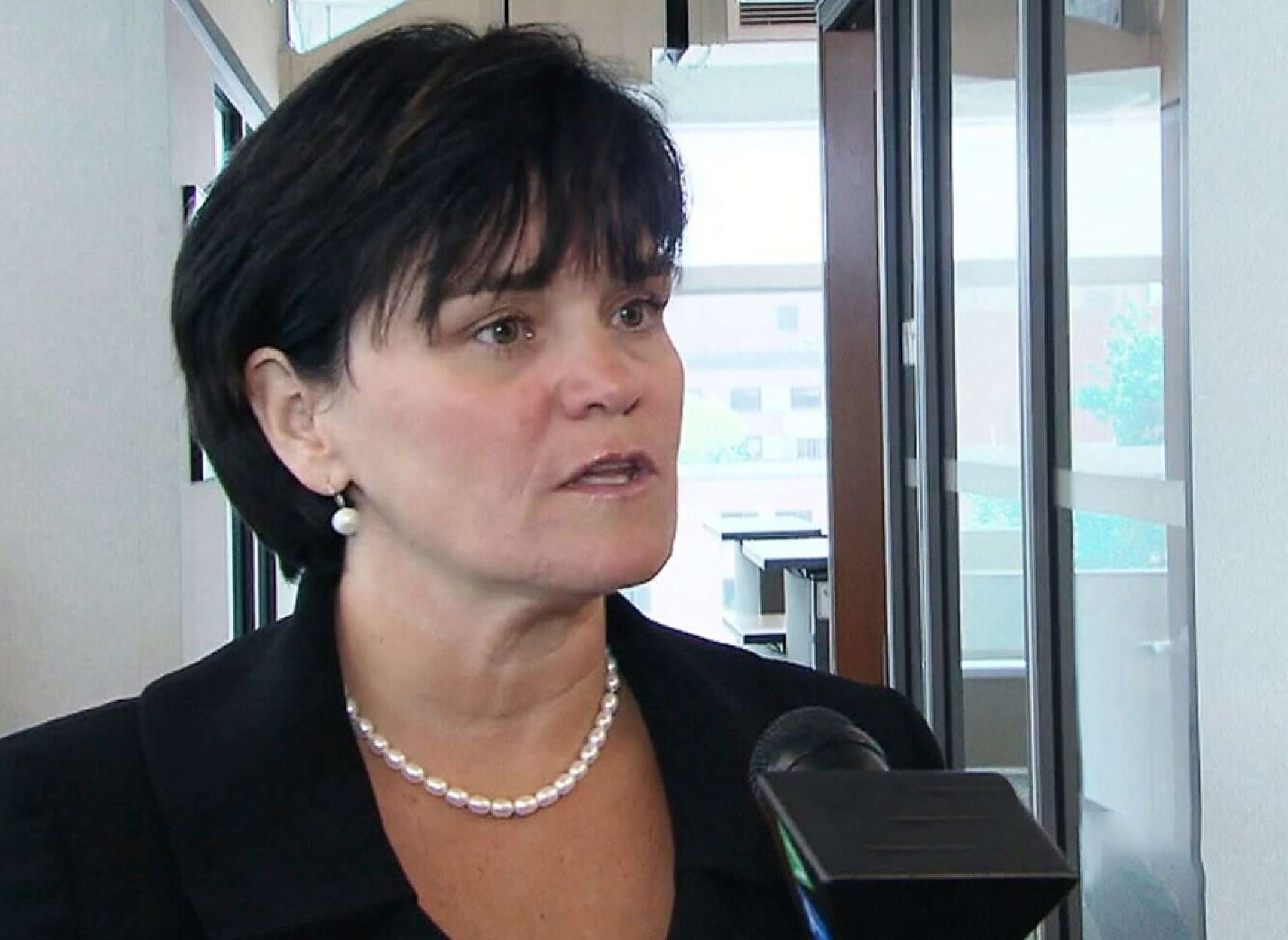 خبر-تورنتو-پایان-دورکاری-احضار-رسمی-کارمندان-خدمات-عمومی-انتاریو-کار-حضوری-۴-آوریل