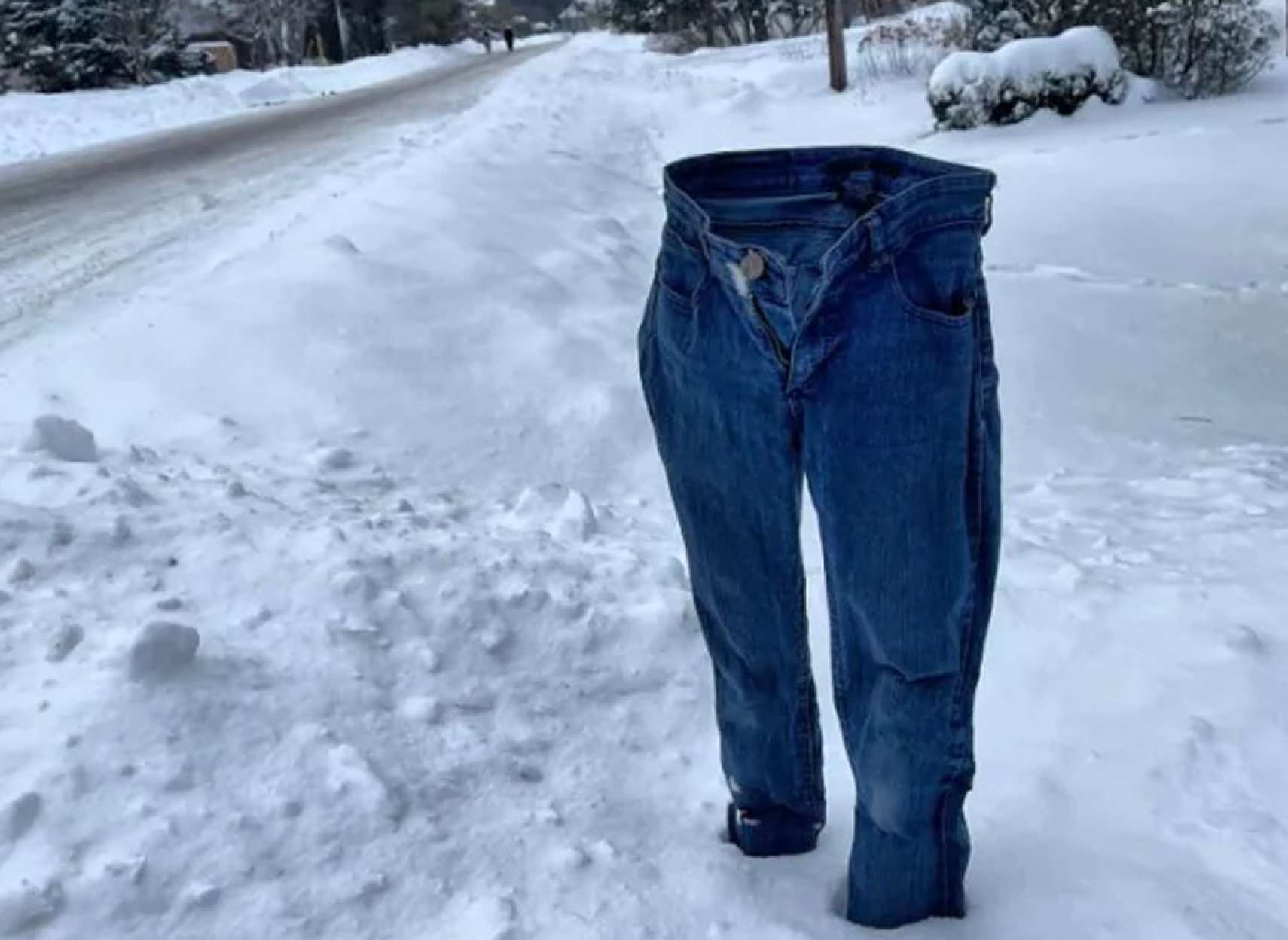 خبر-کانادا-برف-ته-استکانی-دیروز-هفته-۱۰-درجه-شنبه-تورنتو-مونترال-کبک-۴۲-منهای