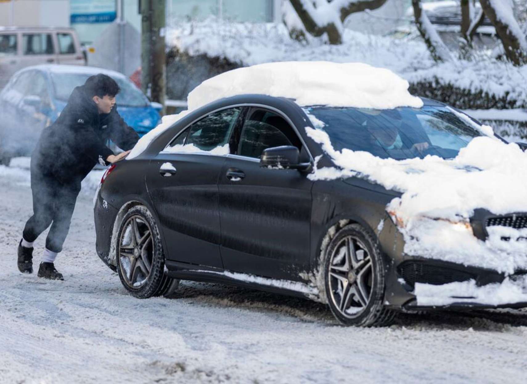 خبر-کانادا-برف-سنگین-اعلان-وضعیت-هشدار-اداره-هواشناسی-۲۰-۳۰-سانت-باد-سرما-منهای-۱۵