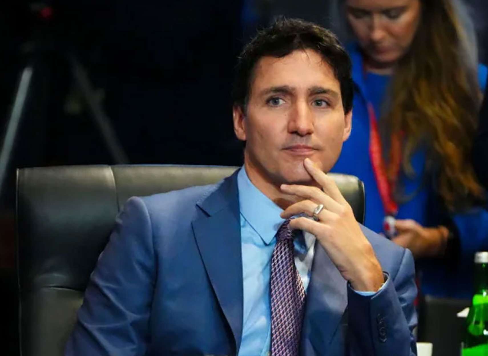 خبر-کانادا-ترودو-توئیت-کرد-۱۵۰۰۰-معترض-ایرانی-محکوم-به-اعدام-شدند-۱۲-ساعت-بعد-حذف-بیانیه