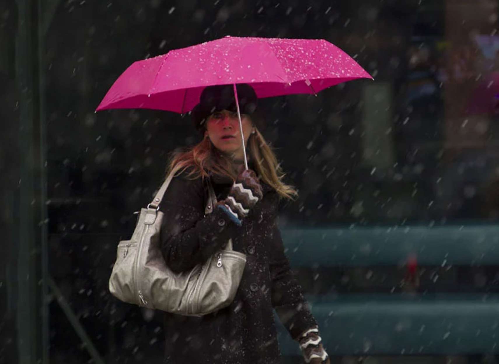 خبر-کانادا-جبهه-هوا-اولین-برف-ونکوور-مرکز-غوغا-تورنتو-مونترال-کبک