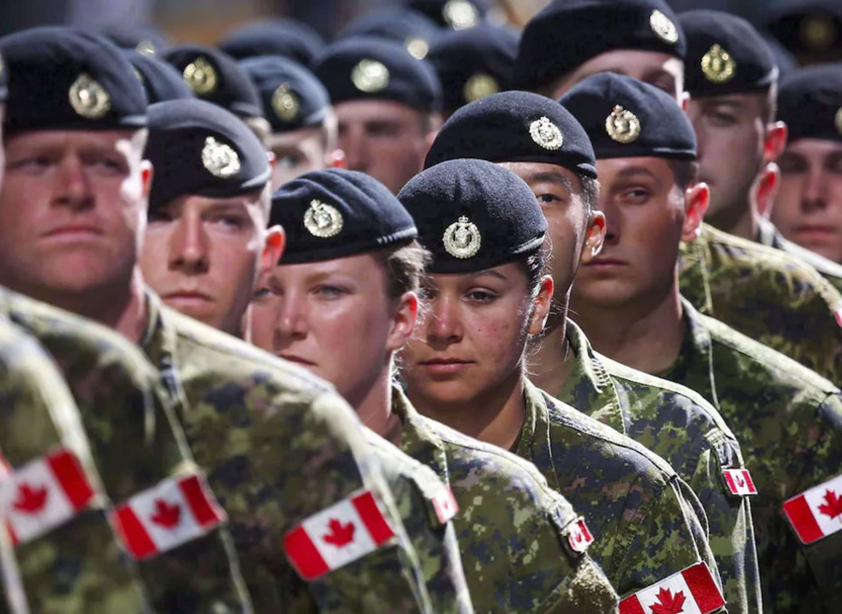 خبر-کانادا-صدها-جرم-جنایی-جنسی-ارتش-بدون-رسیدگی-۶۴-مورد-پلیس-غیرنظامی