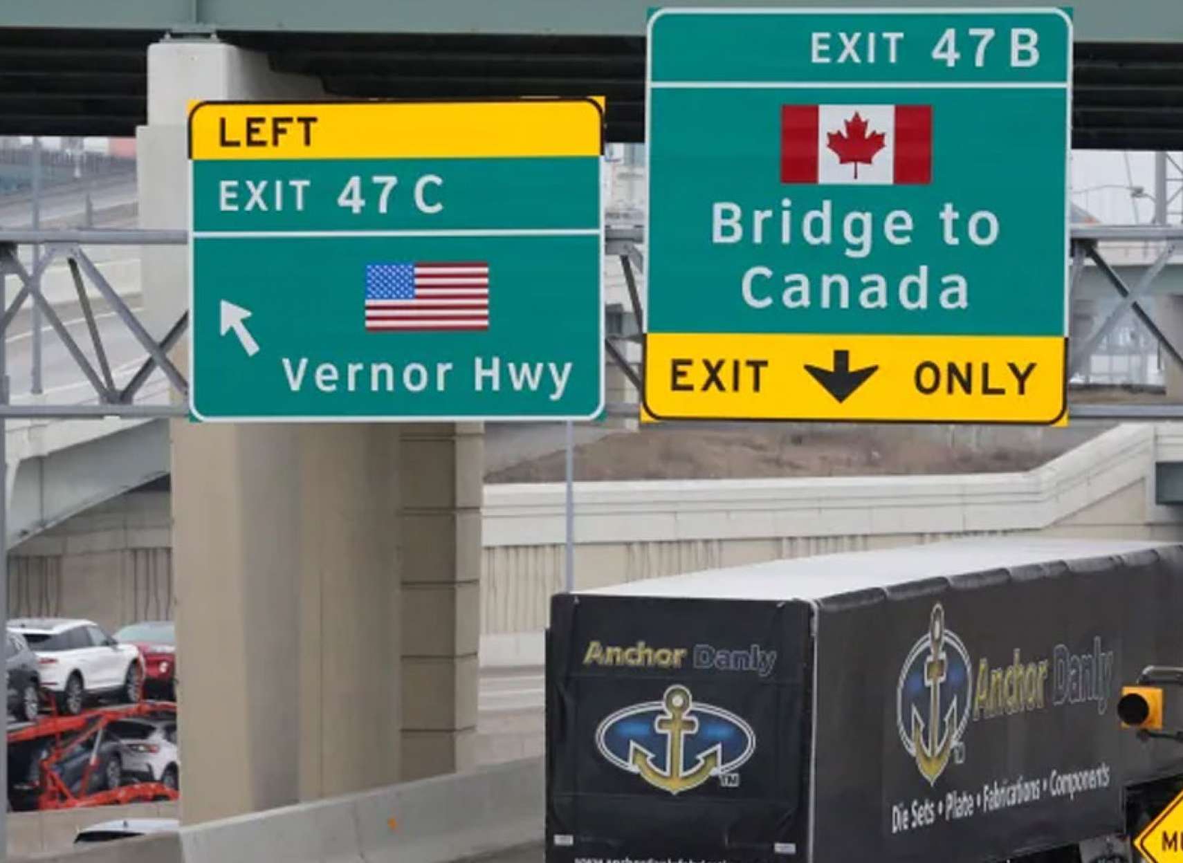 خبر-کانادا-ماموران-مرزی-کانادا-با-آمریکا-اعتصاب-می-کنند-بازشدن-مرزها-زیر-سوال-رفت